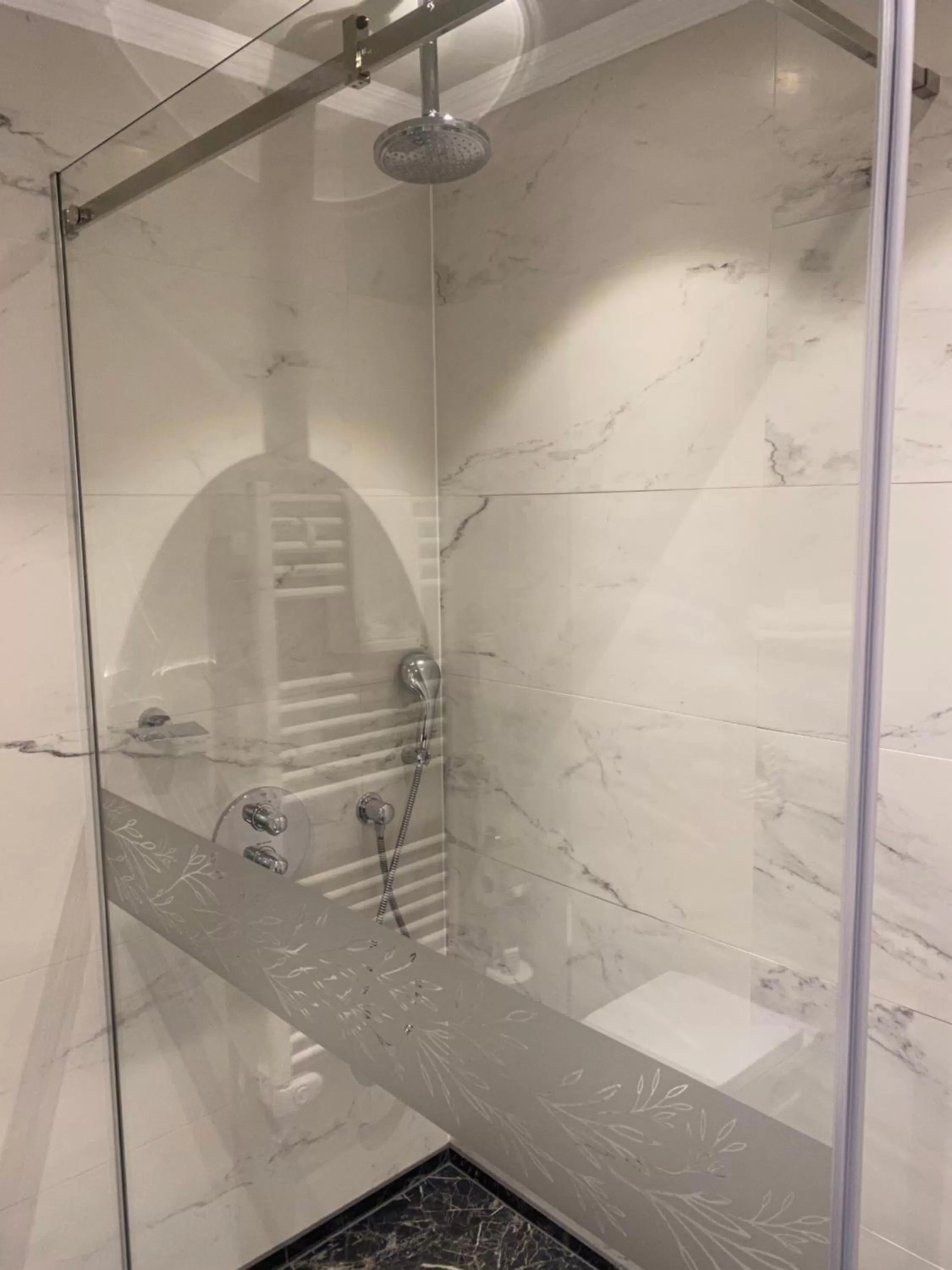 Bathroom in Hotel Residence Promenade