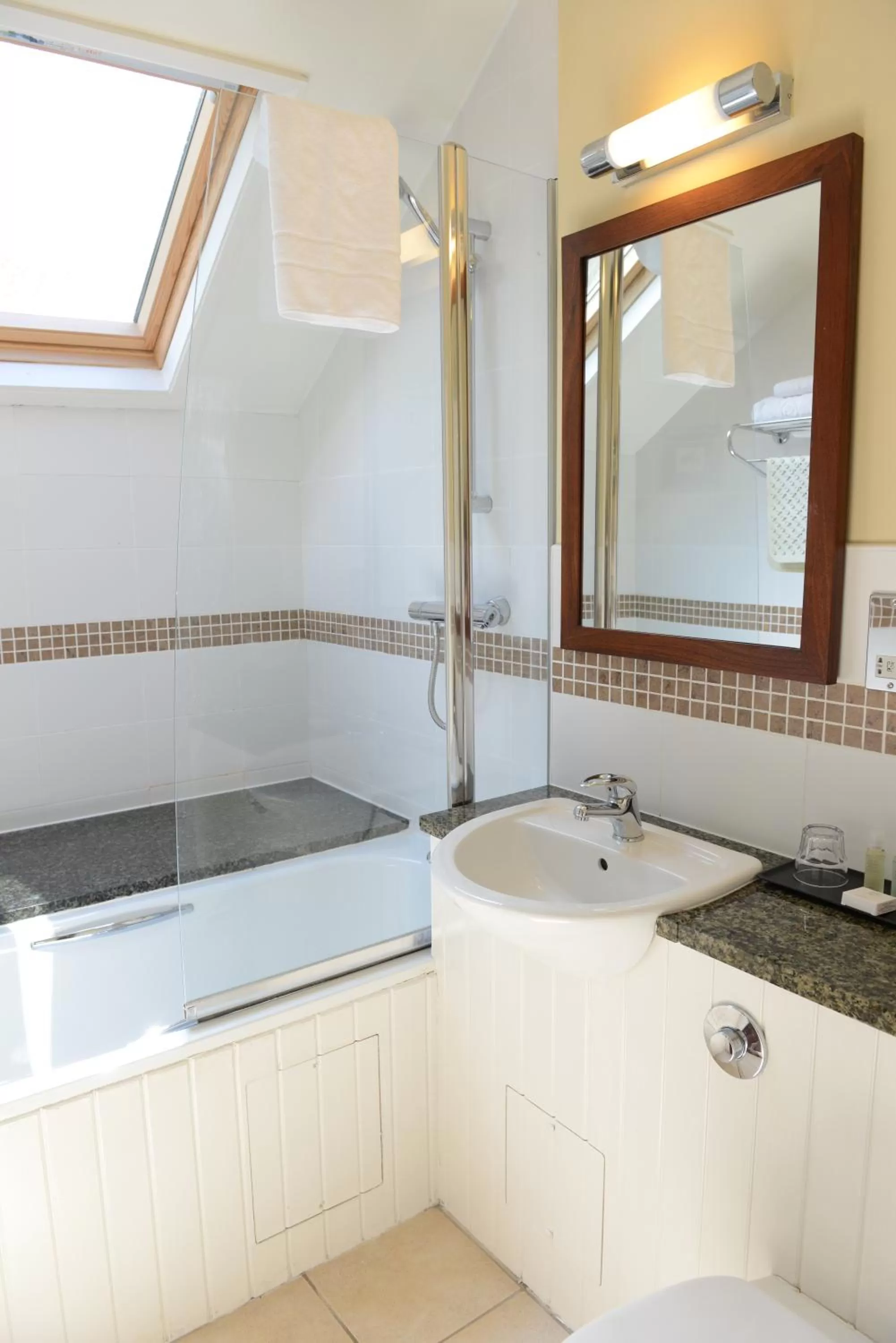 Bathroom in Hall Garth Hotel Darlington, Sure Hotel Collection by BW