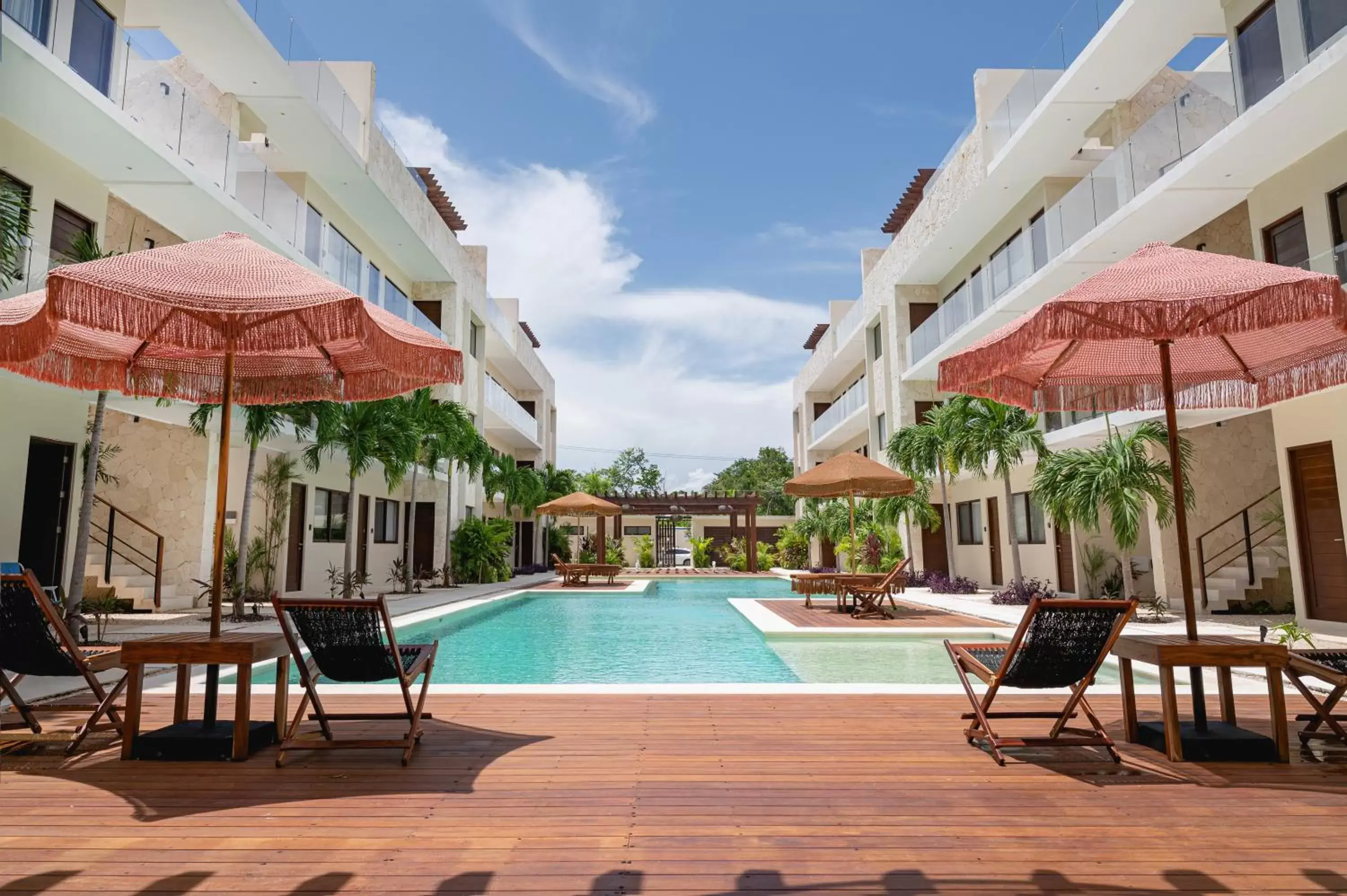 Off site, Swimming Pool in Apartment and Penthouse Blue Luxury Kukulkan Tulum