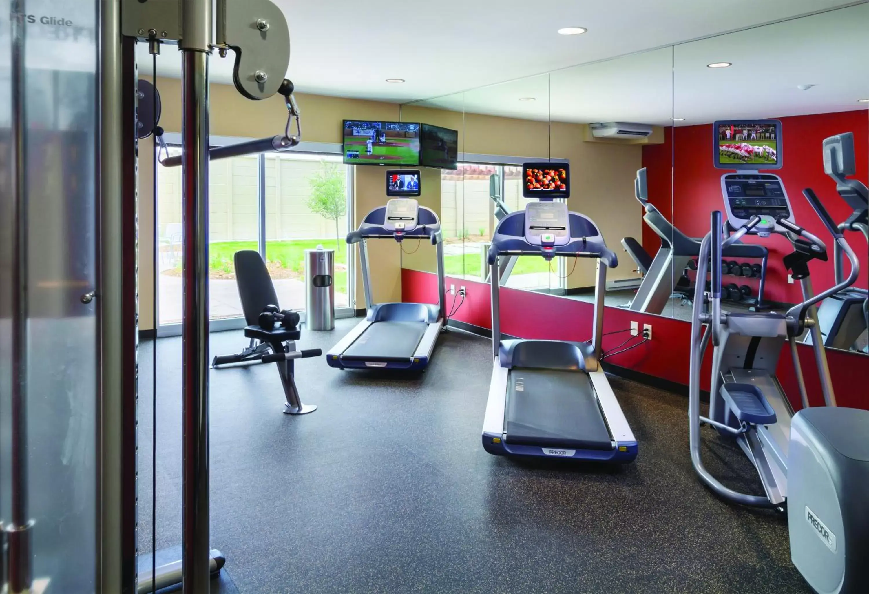 Fitness centre/facilities, Fitness Center/Facilities in AeroStay