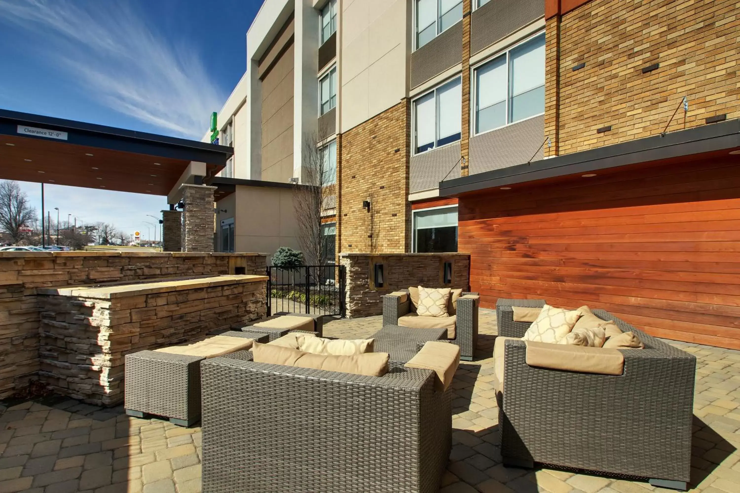 Patio in Holiday Inn Express & Suites Wapakoneta, an IHG Hotel