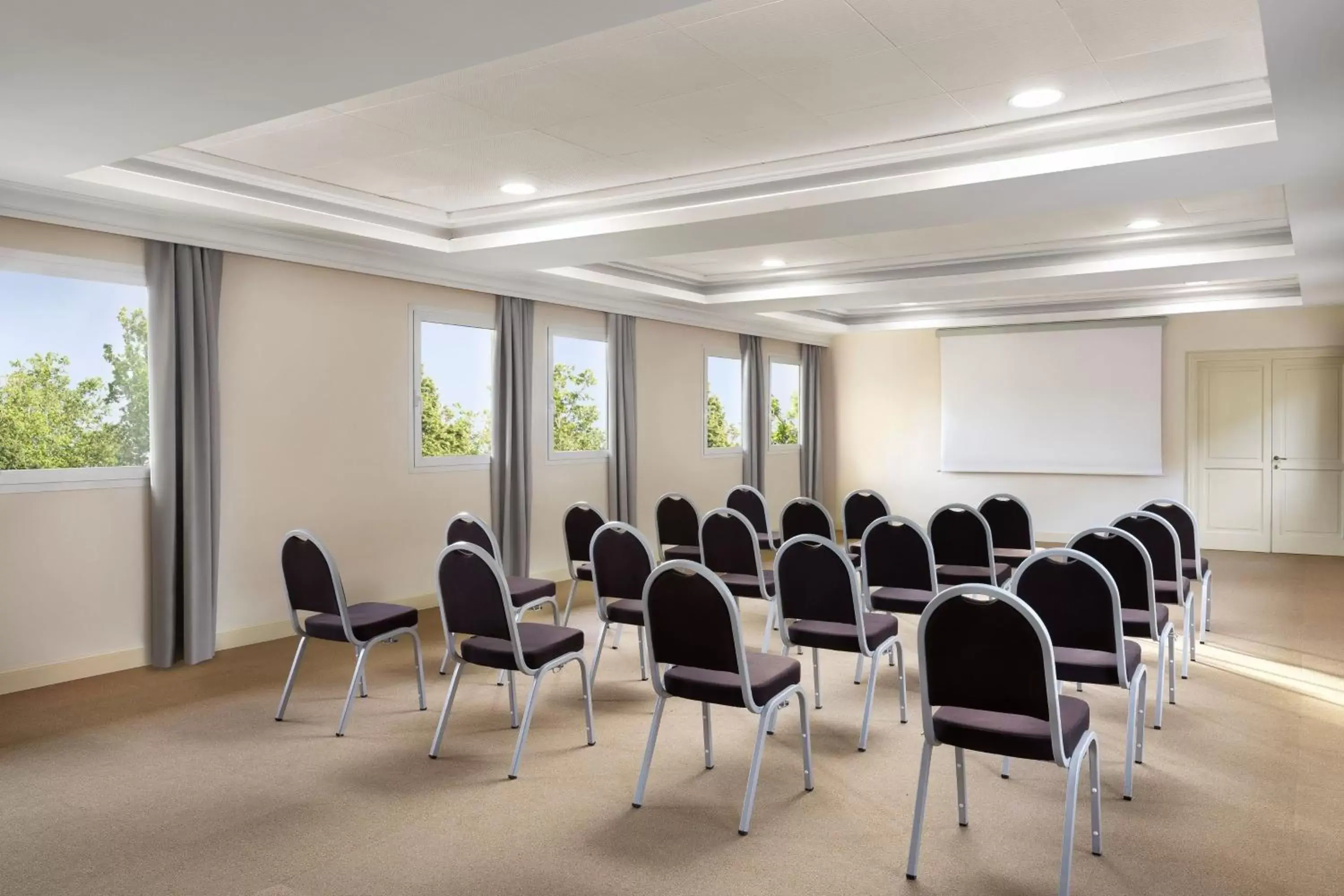 Meeting/conference room in Grotta Giusti Thermal Spa Resort Tuscany, Autograph Collection