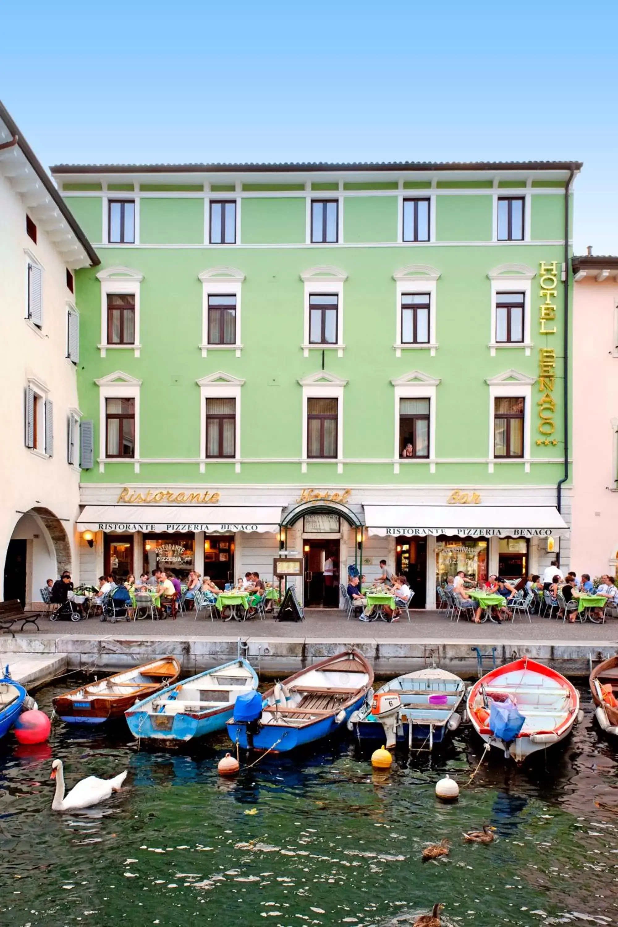 Facade/entrance, Property Building in Hotel Benaco