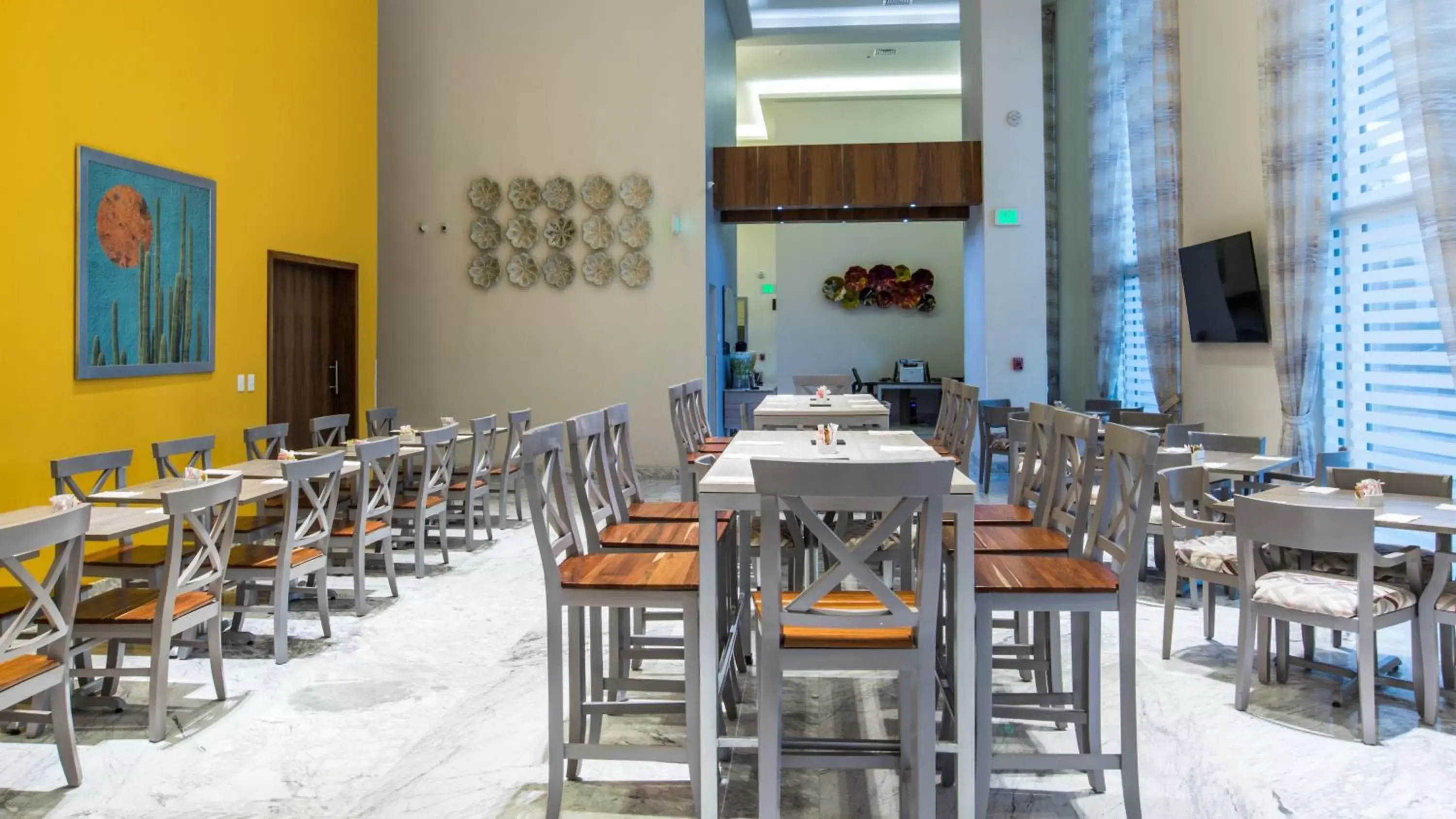 Breakfast, Restaurant/Places to Eat in Holiday Inn Express & Suites - Ciudad Obregon, an IHG Hotel