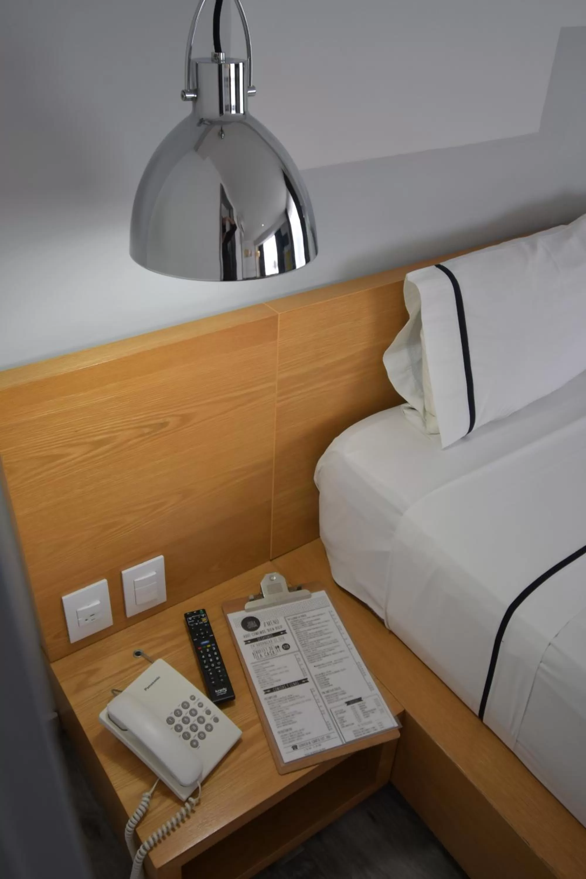 Bedroom, Bed in Hotel Perla Central