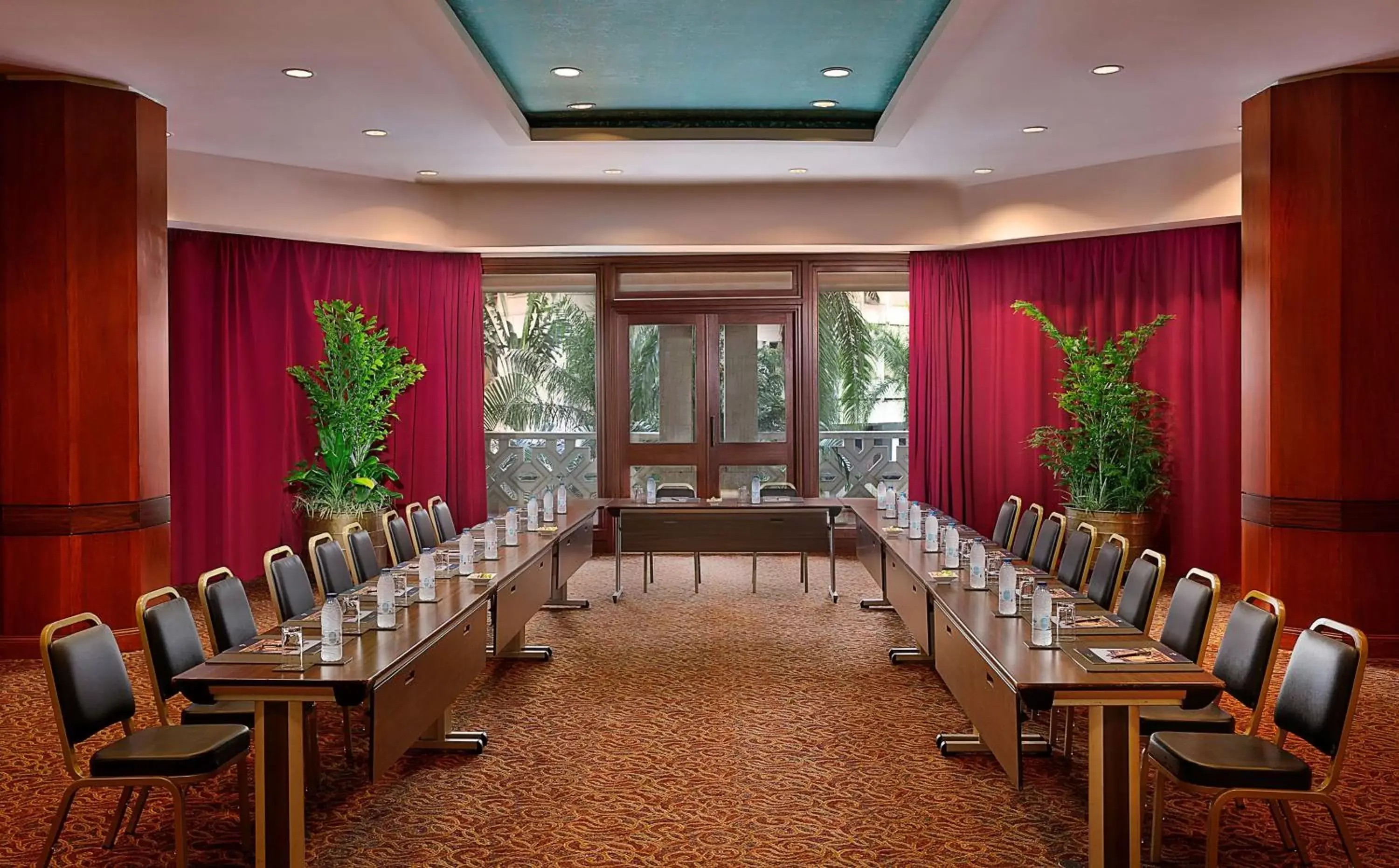 Meeting/conference room in Hilton Yaounde