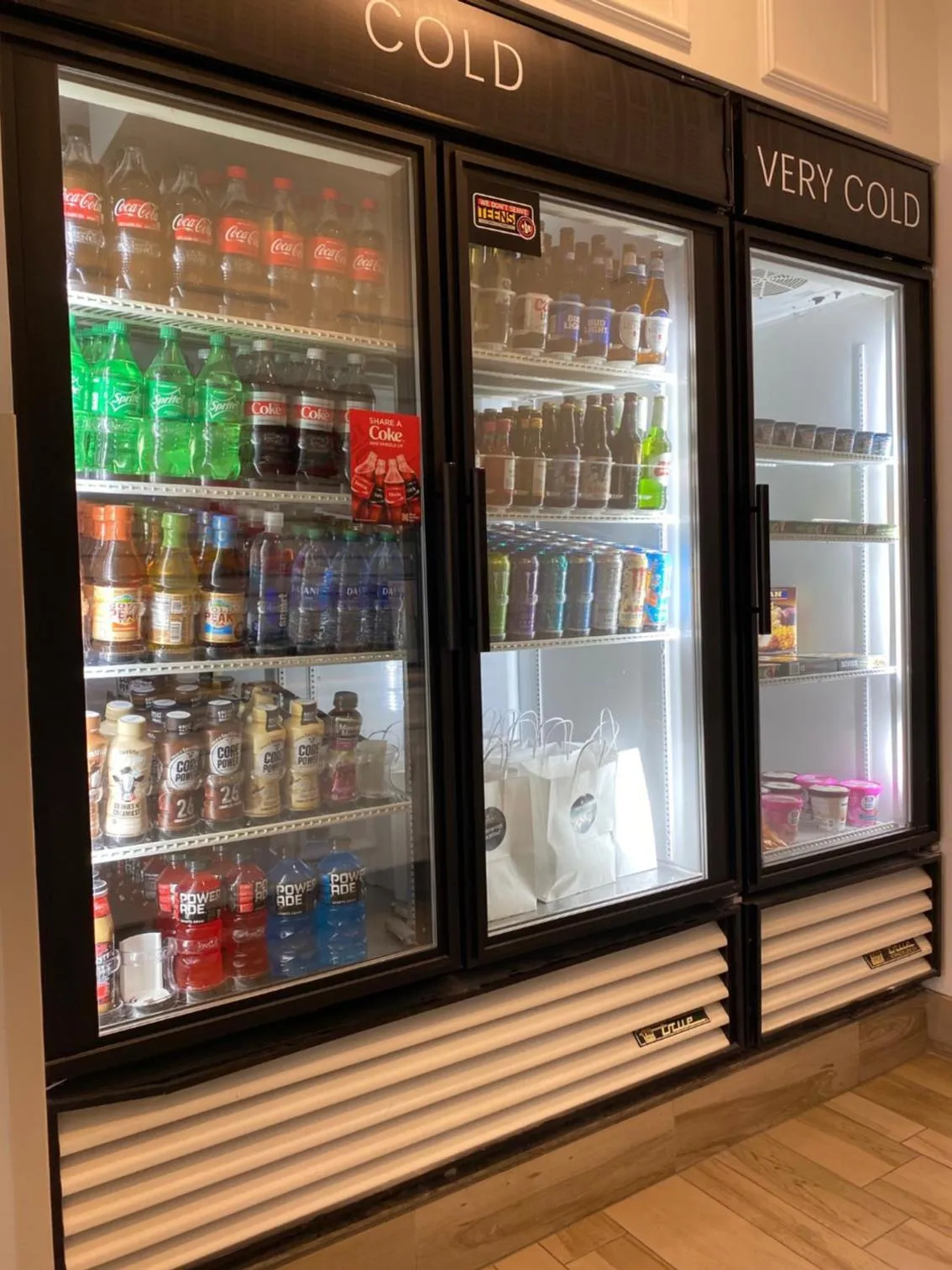 vending machine in Shutters Hotel
