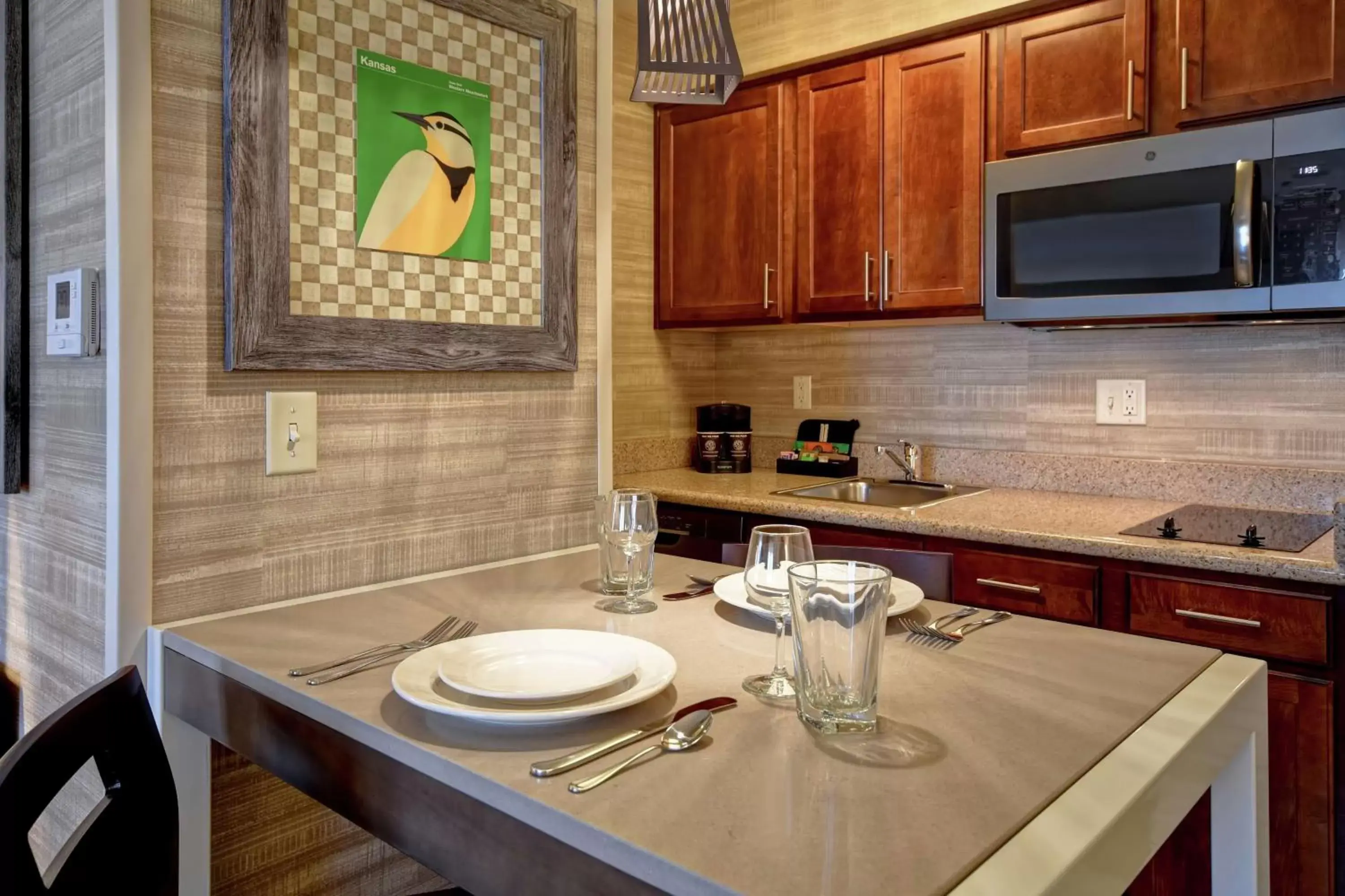 Kitchen or kitchenette, Kitchen/Kitchenette in Homewood Suites by Hilton at The Waterfront