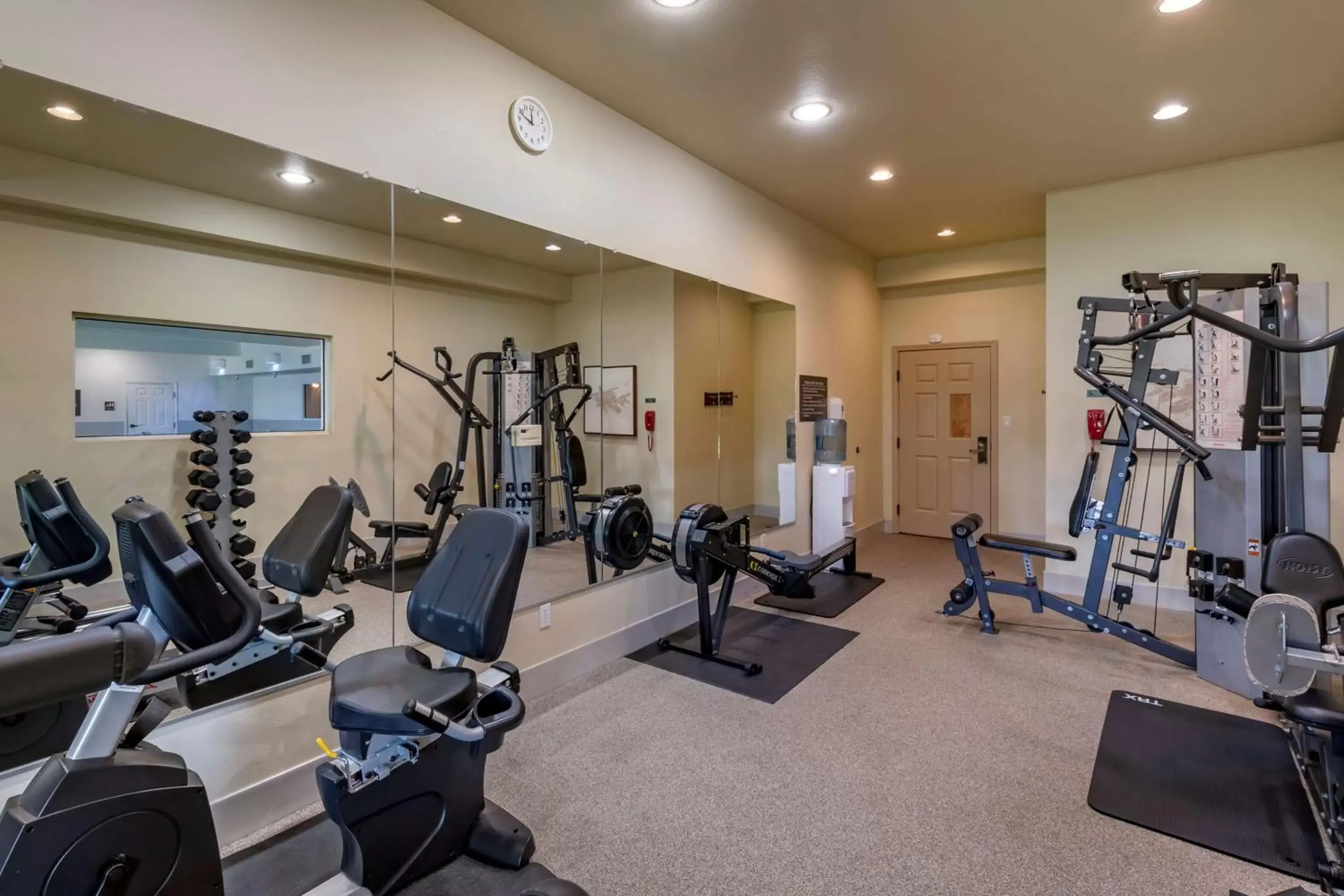 Spa and wellness centre/facilities, Fitness Center/Facilities in BEST WESTERN PLUS Monica Royale Inn & Suites