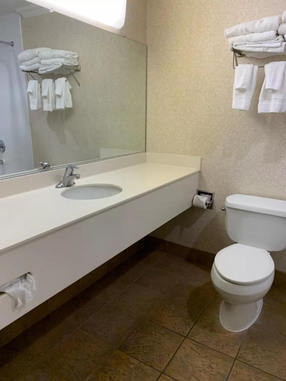 Olive Tree Inn & Suites