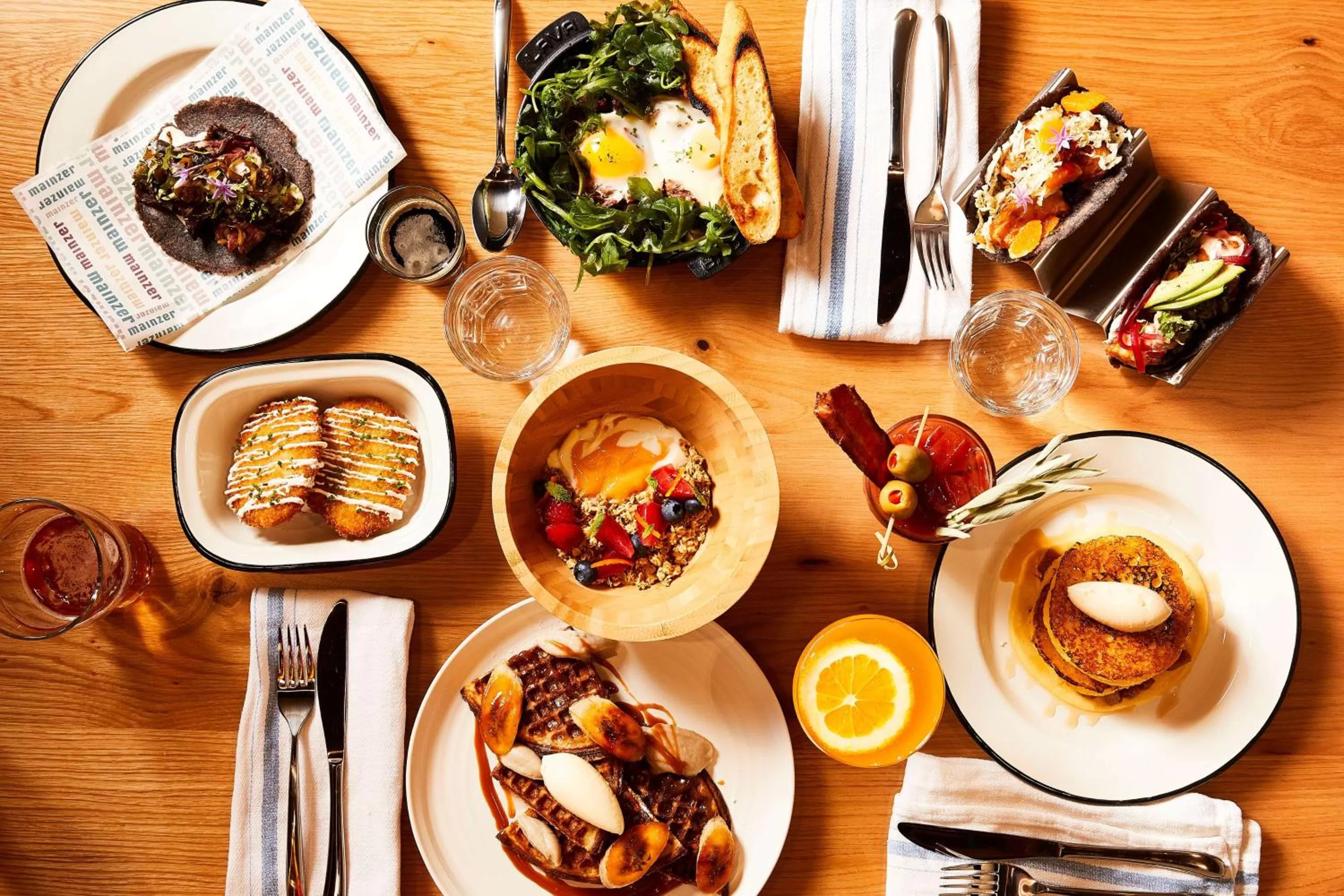 Restaurant/places to eat in El Capitan Hotel