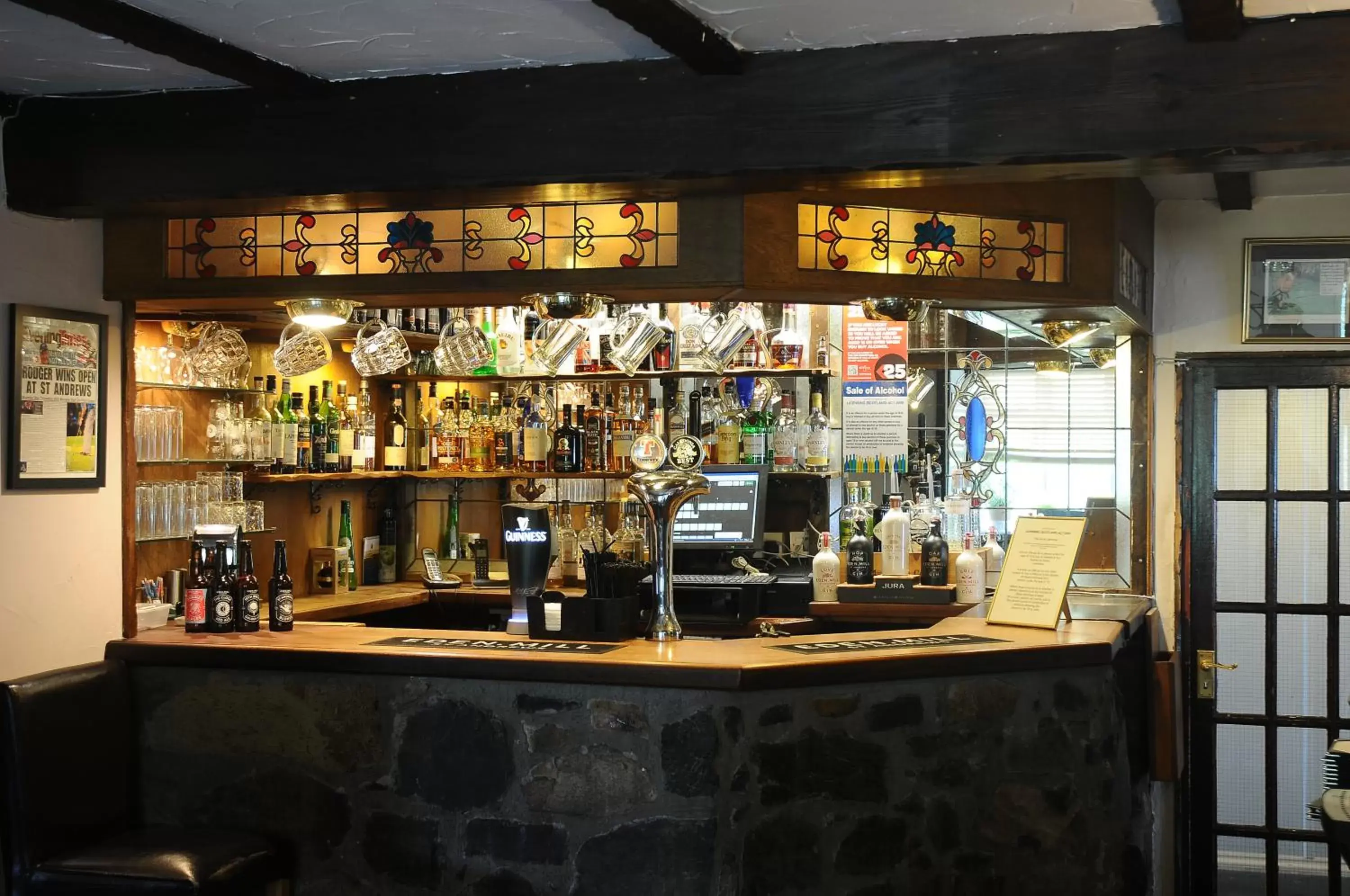 Lounge or bar, Lounge/Bar in The Inn At Lathones