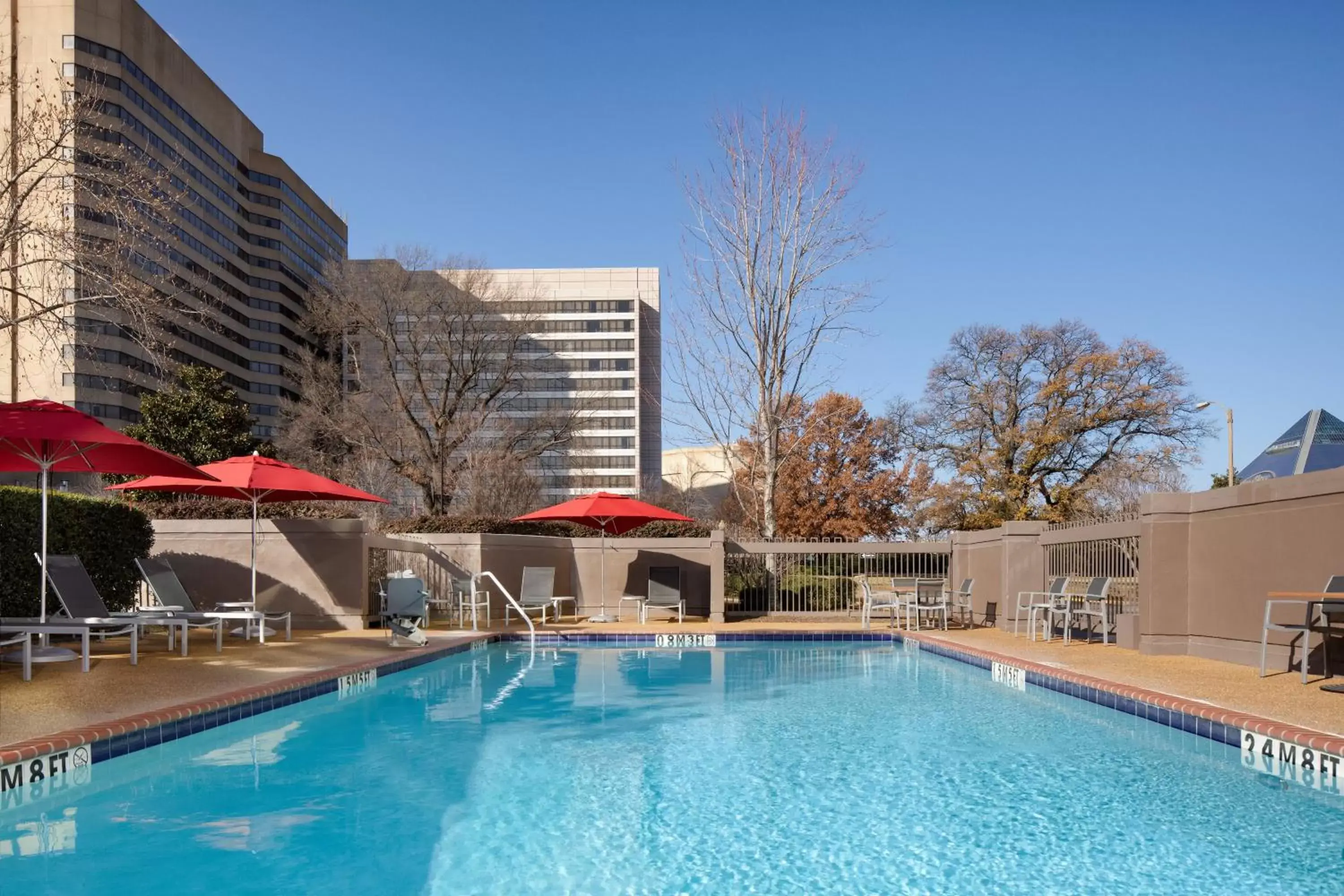 Swimming pool in Crowne Plaza Memphis Downtown by IHG Swimming pool in Crowne Plaza Memphis Downtown by IHG