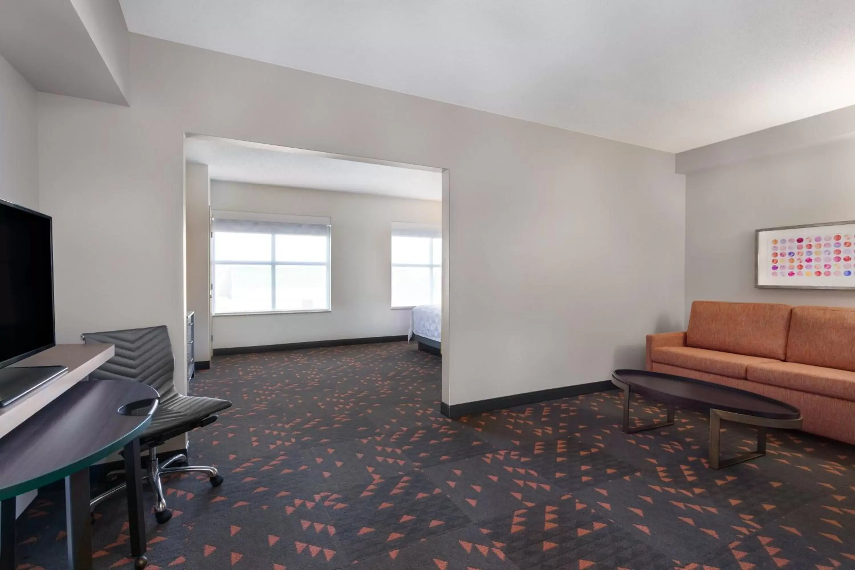 Photo of the whole room, Seating Area in Holiday Inn Winter Haven, an IHG Hotel