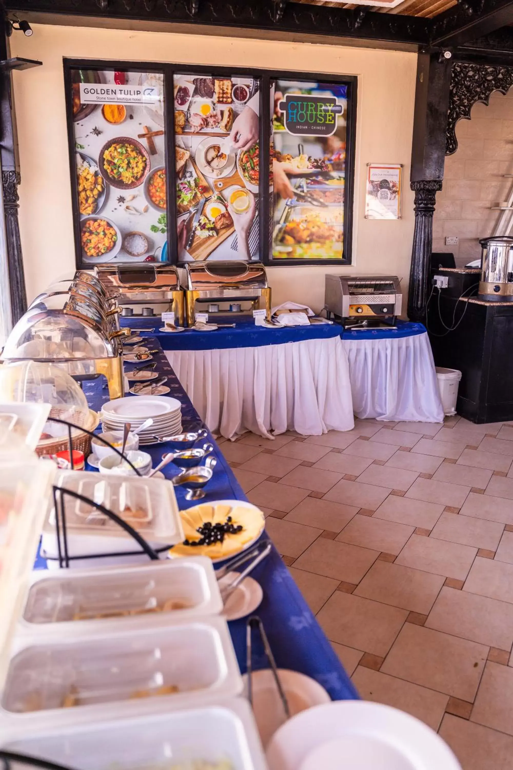 Buffet breakfast, Restaurant/Places to Eat in Golden Tulip Stone Town Boutique