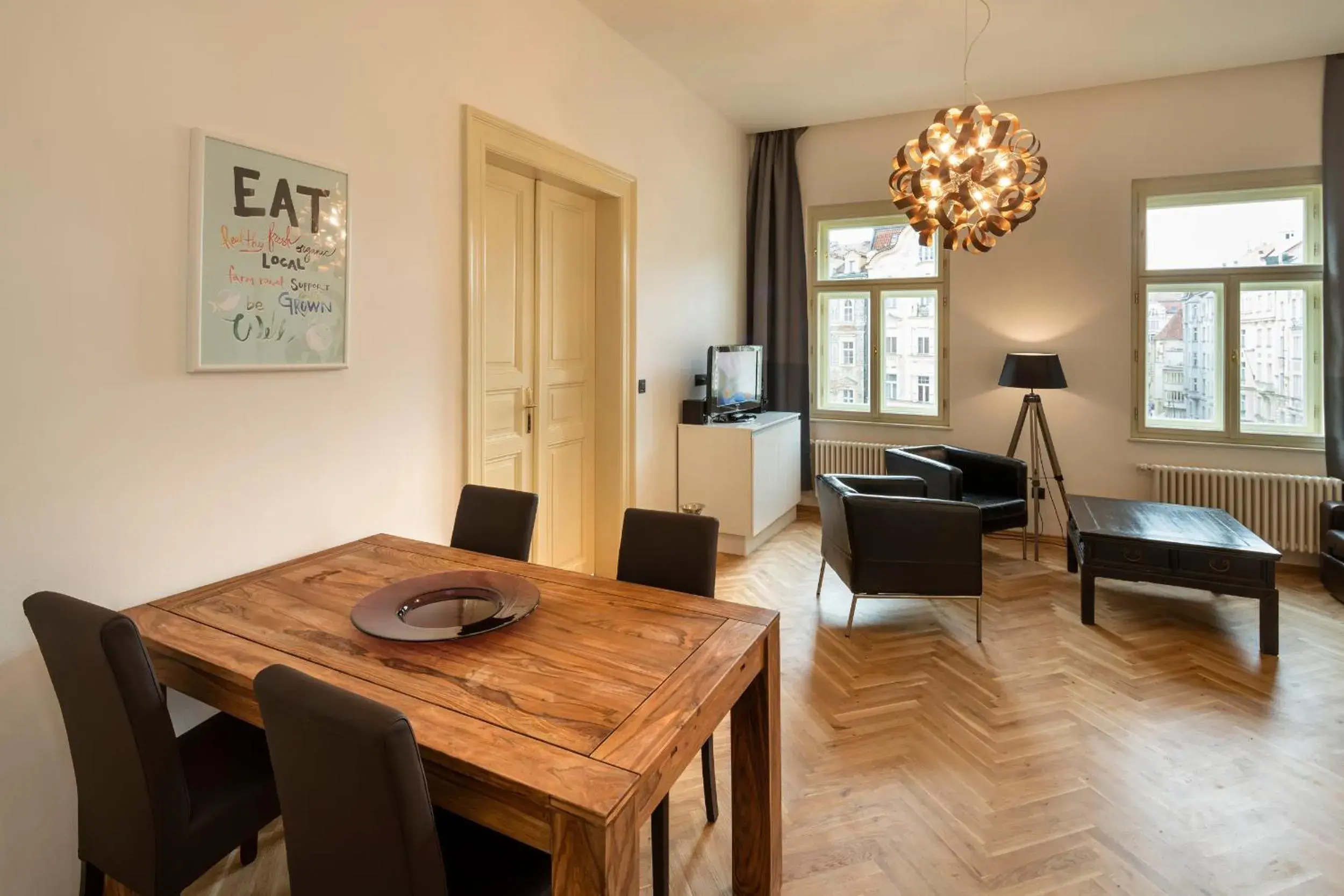 Living room, Dining Area in Old Town - Dusni Apartments