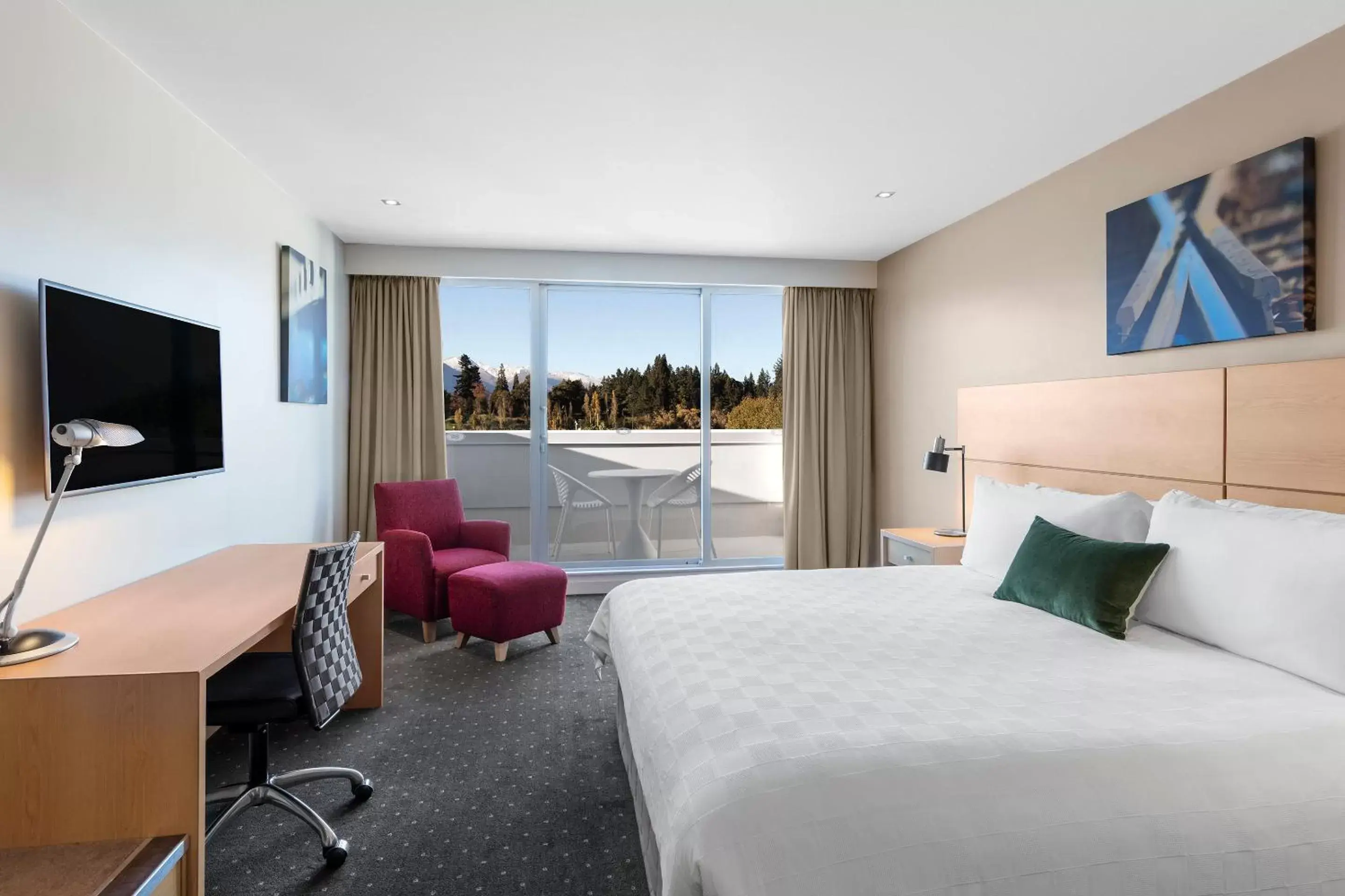 Photo of the whole room in Crowne Plaza Queenstown, an IHG Hotel