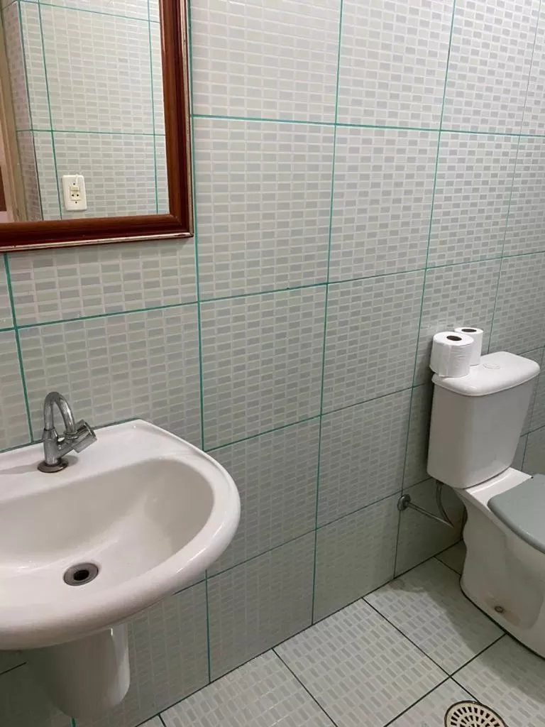 Bathroom in Hotel Real Centro