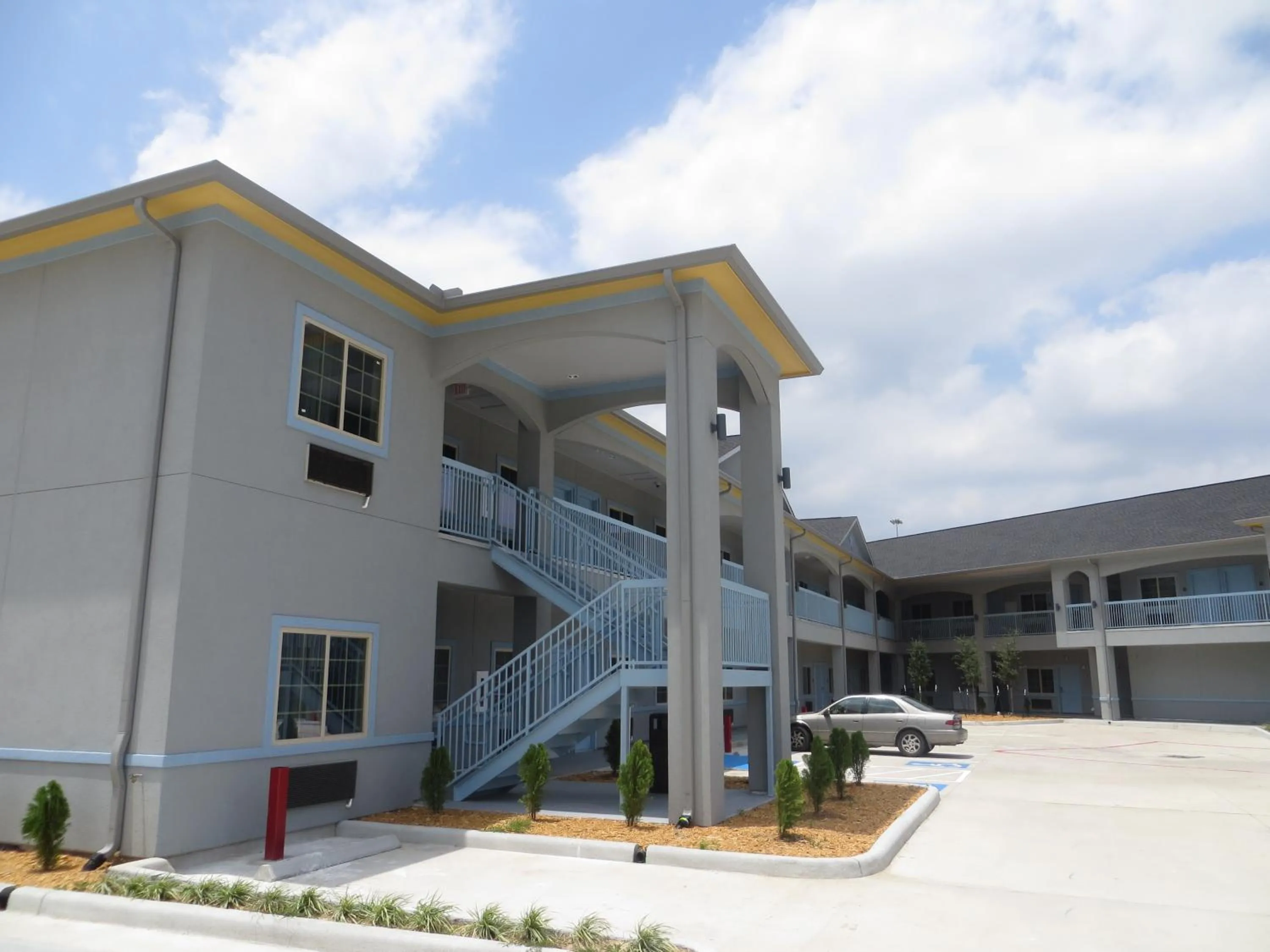 Facade/entrance in Haven Inn & Suites willowbrook
