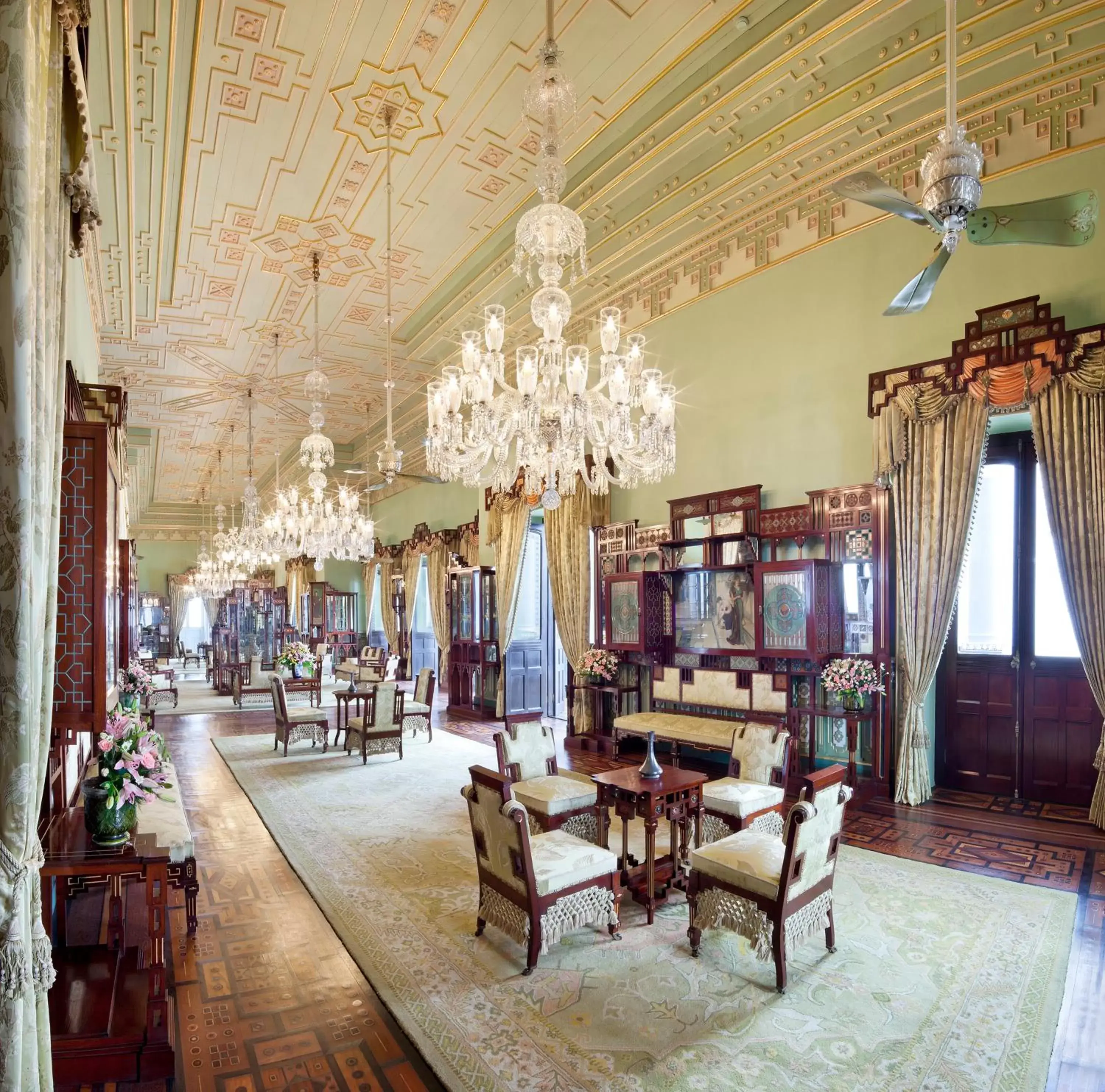 Lobby or reception in Taj Falaknuma Palace