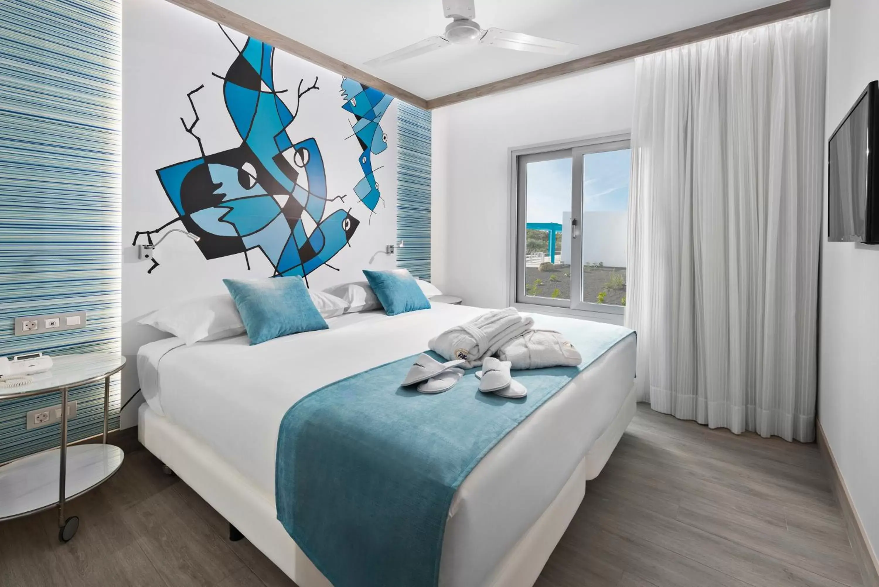 Bedroom, Bed in Elba Lanzarote Royal Village Resort