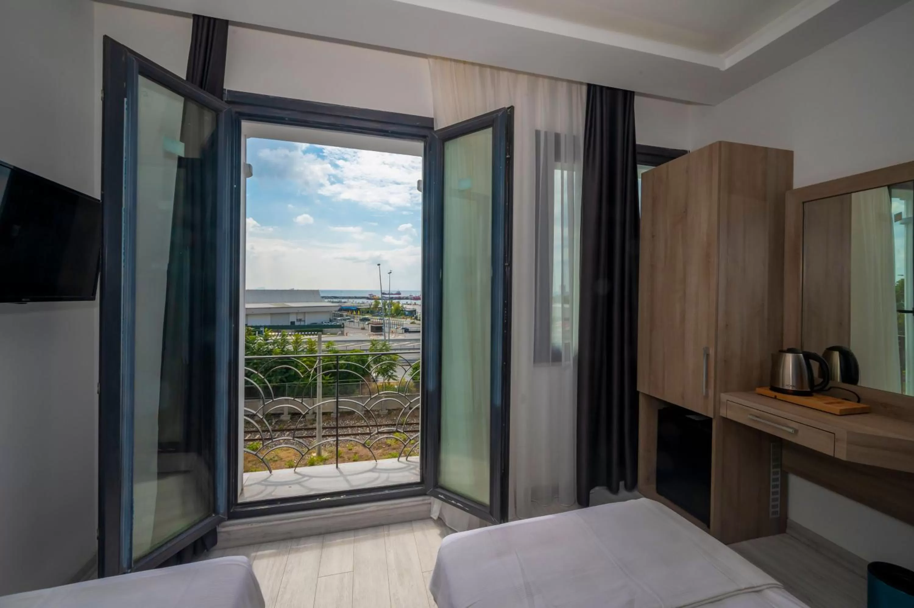 View (from property/room), Bed in Okda Hotel