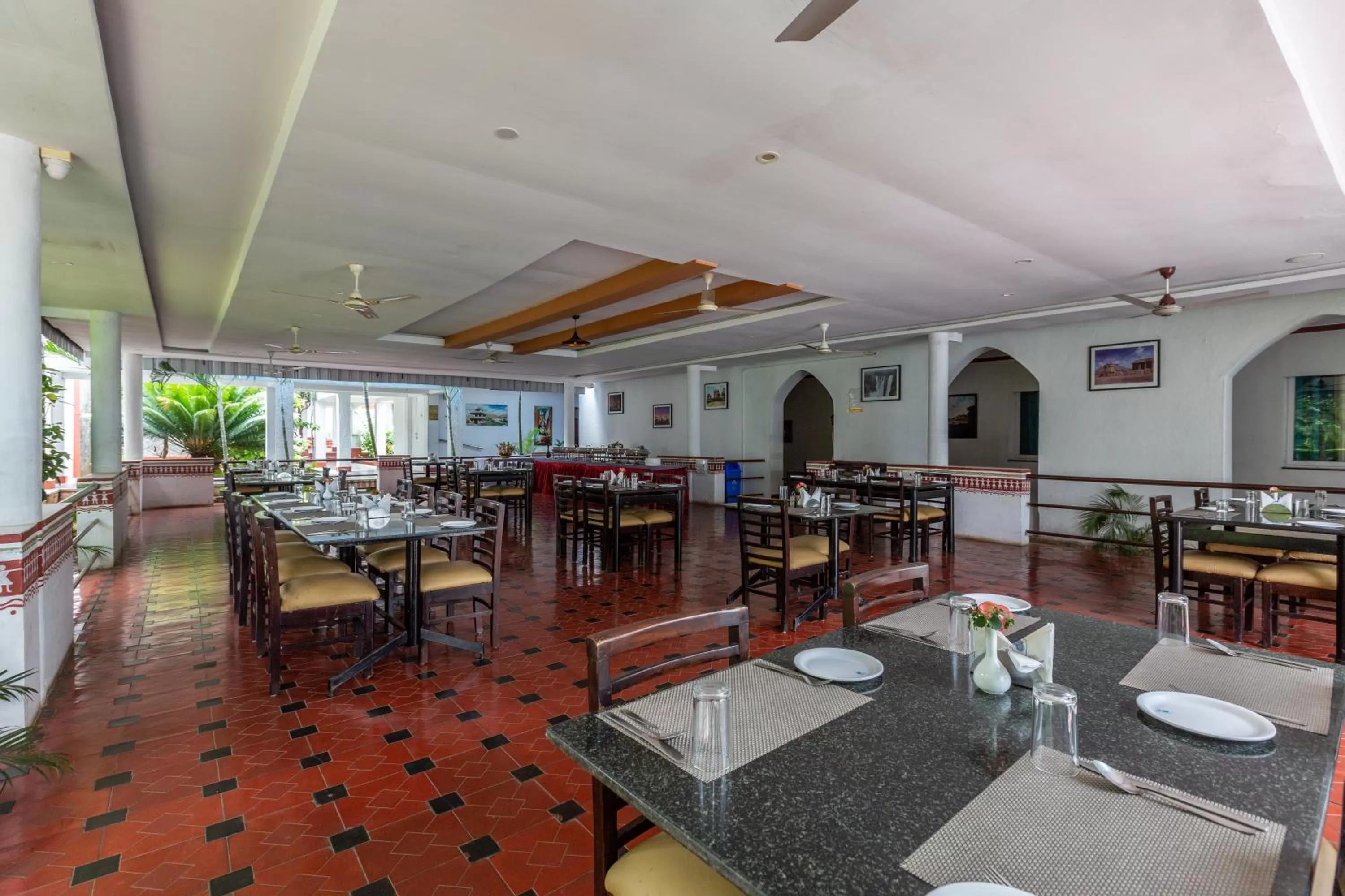 KSTDC Hotel Mayura Bhuvaneshwari Kamalapur
