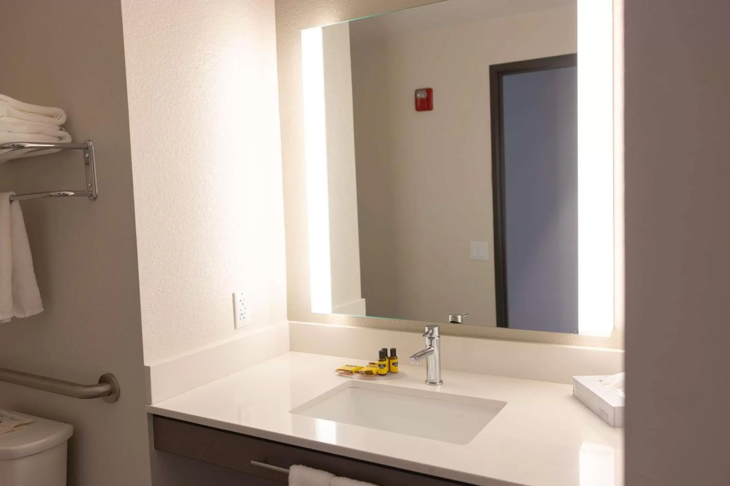 Bathroom in Best Western Plus Executive Residency Phoenix North Happy Valley