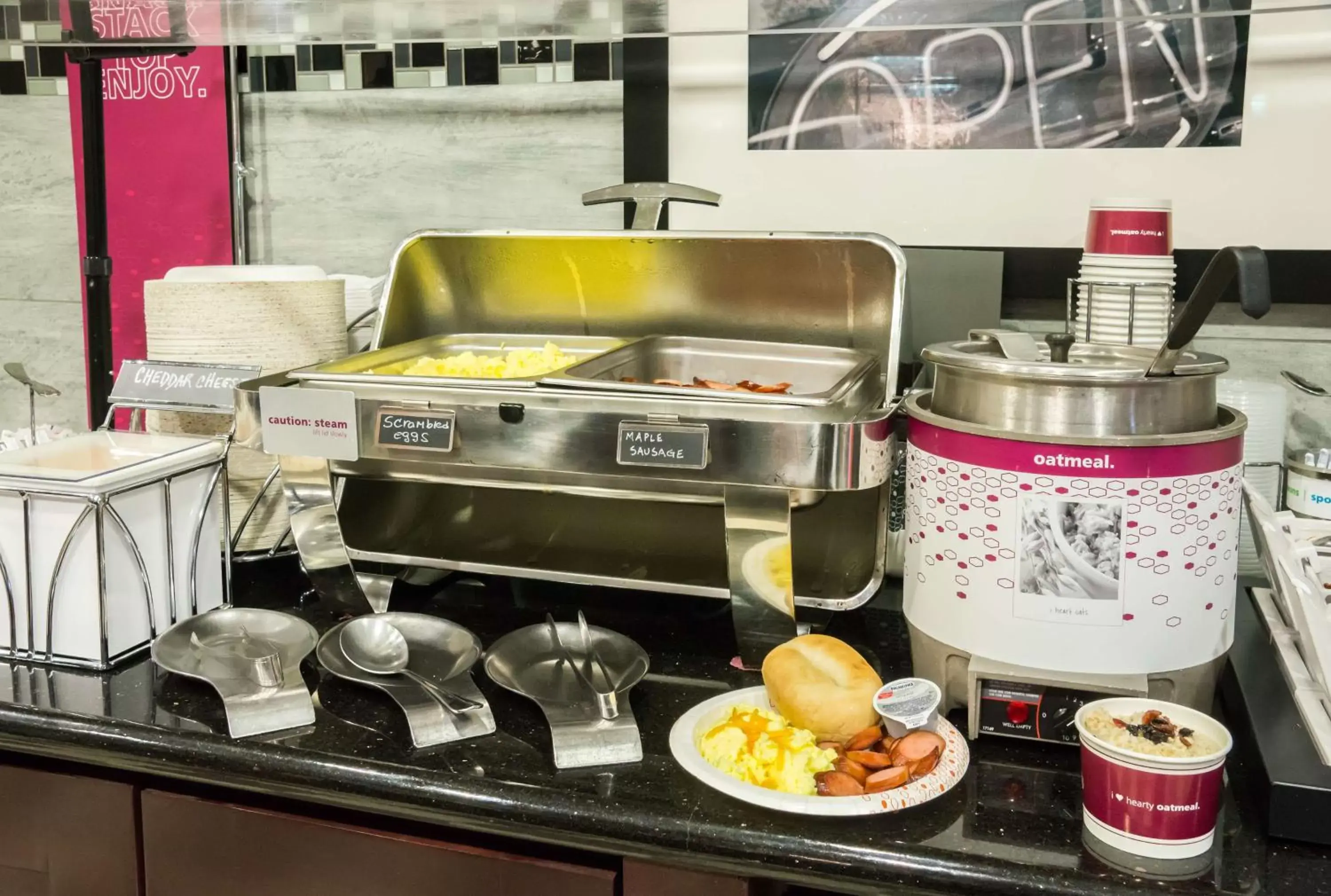 Breakfast, Food in Hampton Inn & Suites Orlando-John Young Parkway/South Park