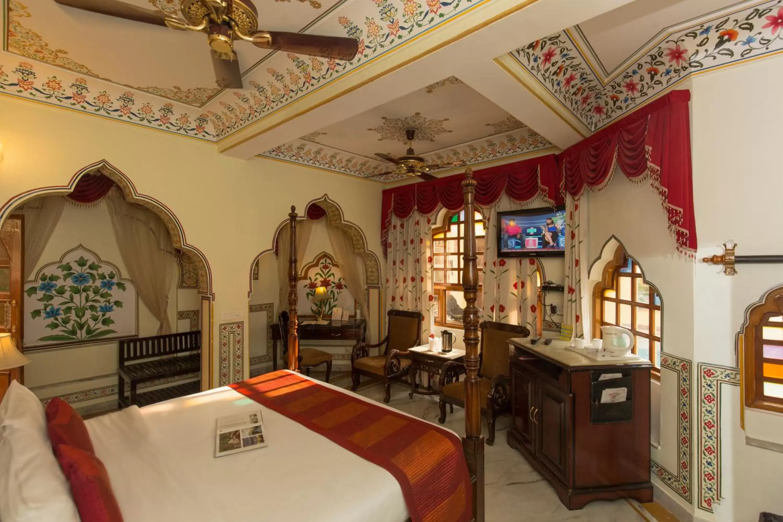 Bedroom, Restaurant/Places to Eat in Umaid Bhawan - A Heritage Style Boutique Hotel