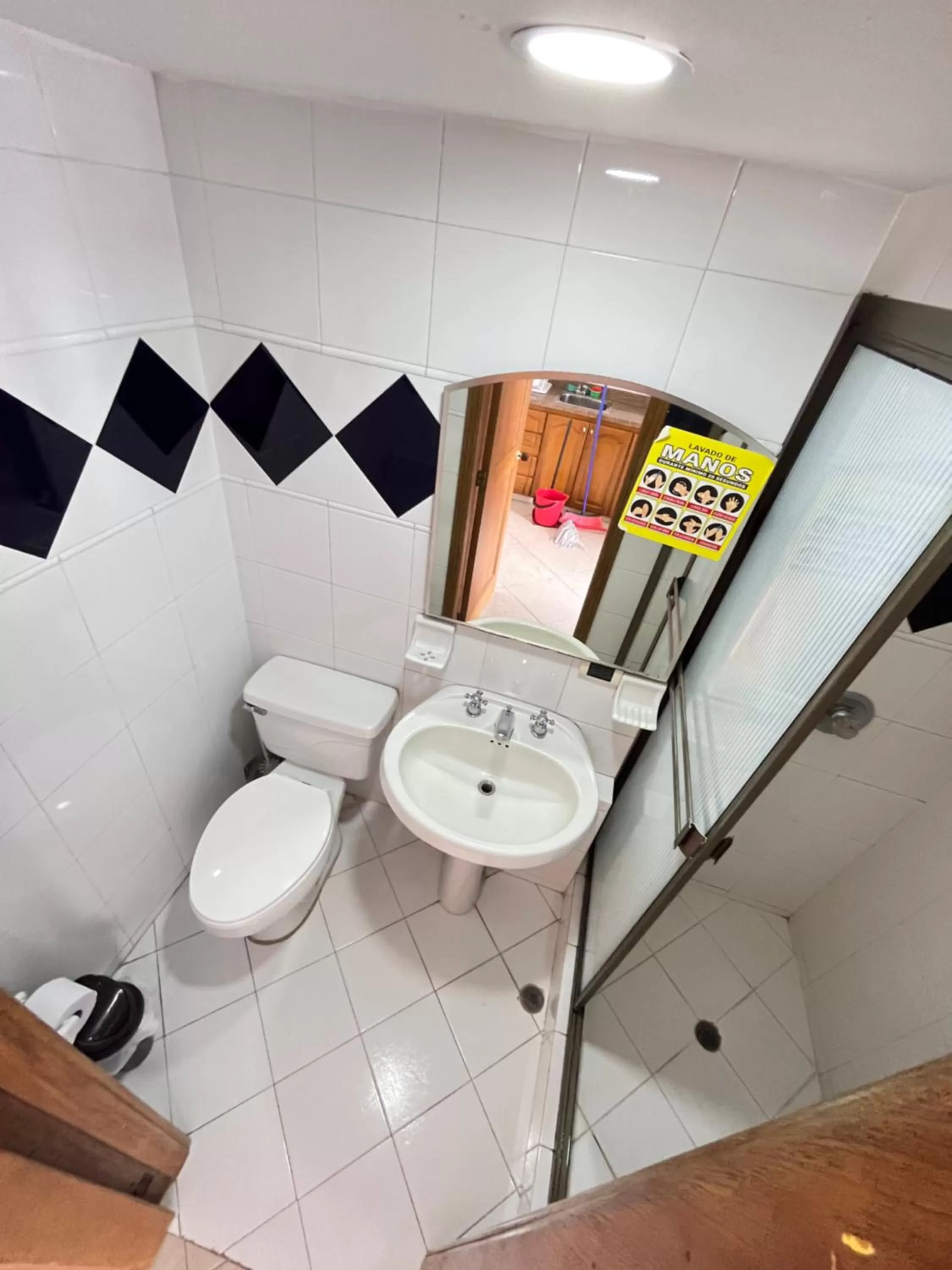 Bathroom in Edificio El Peñon del Rodadero Apartamento Playa Rodadero