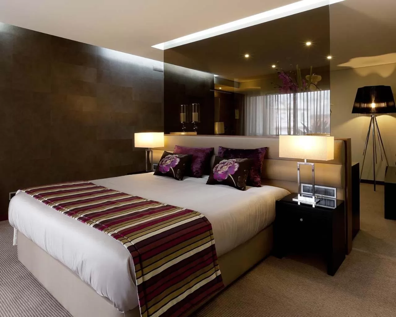 Bedroom, Bed in Cardal Hotel