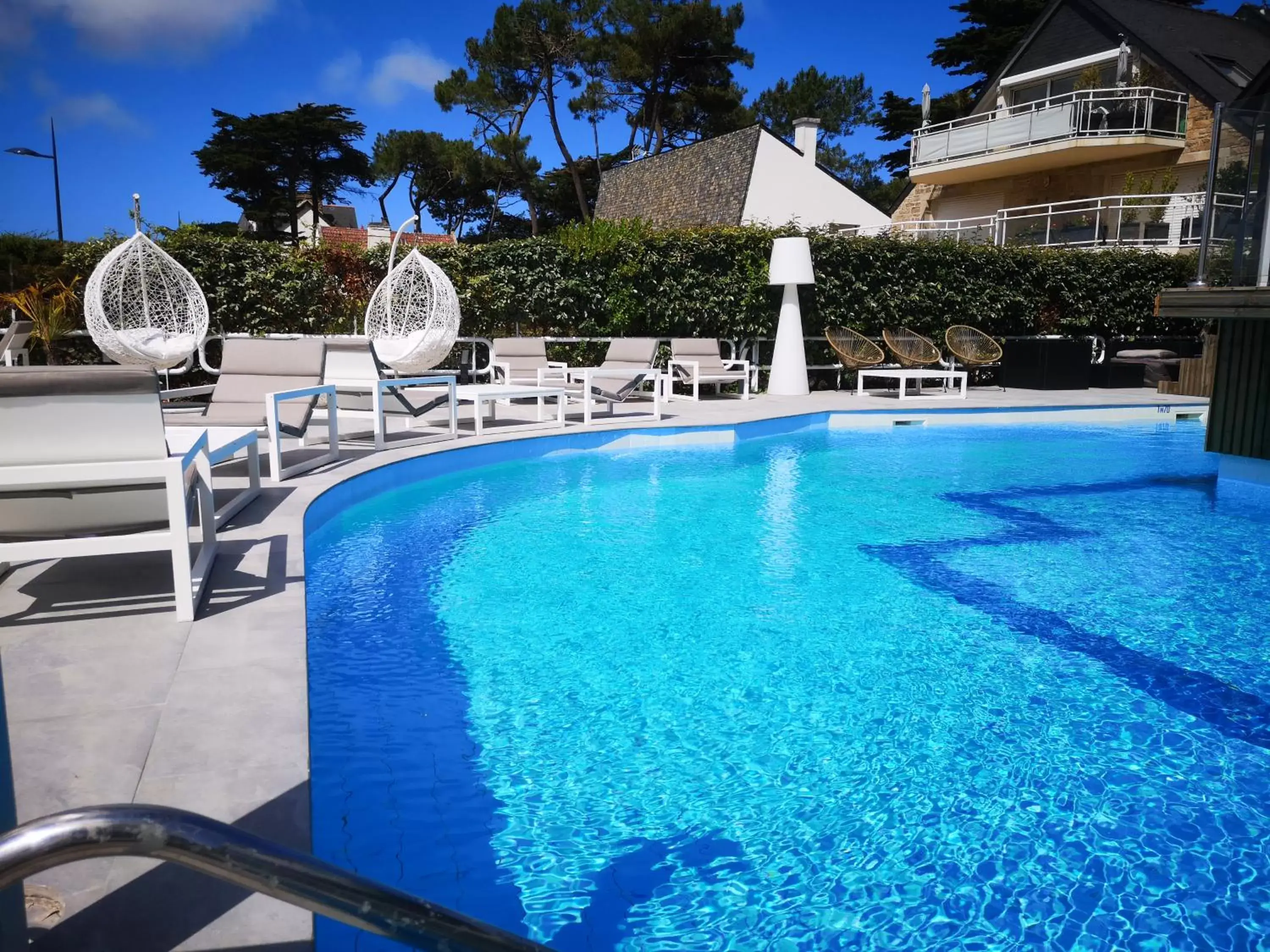 Pool view, Swimming Pool in Le Diana Hôtel & Spa NUXE