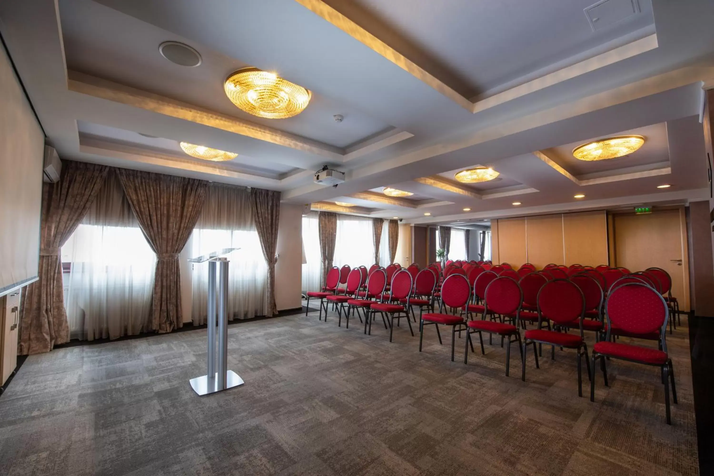 Meeting/conference room in Hotel Ambasador
