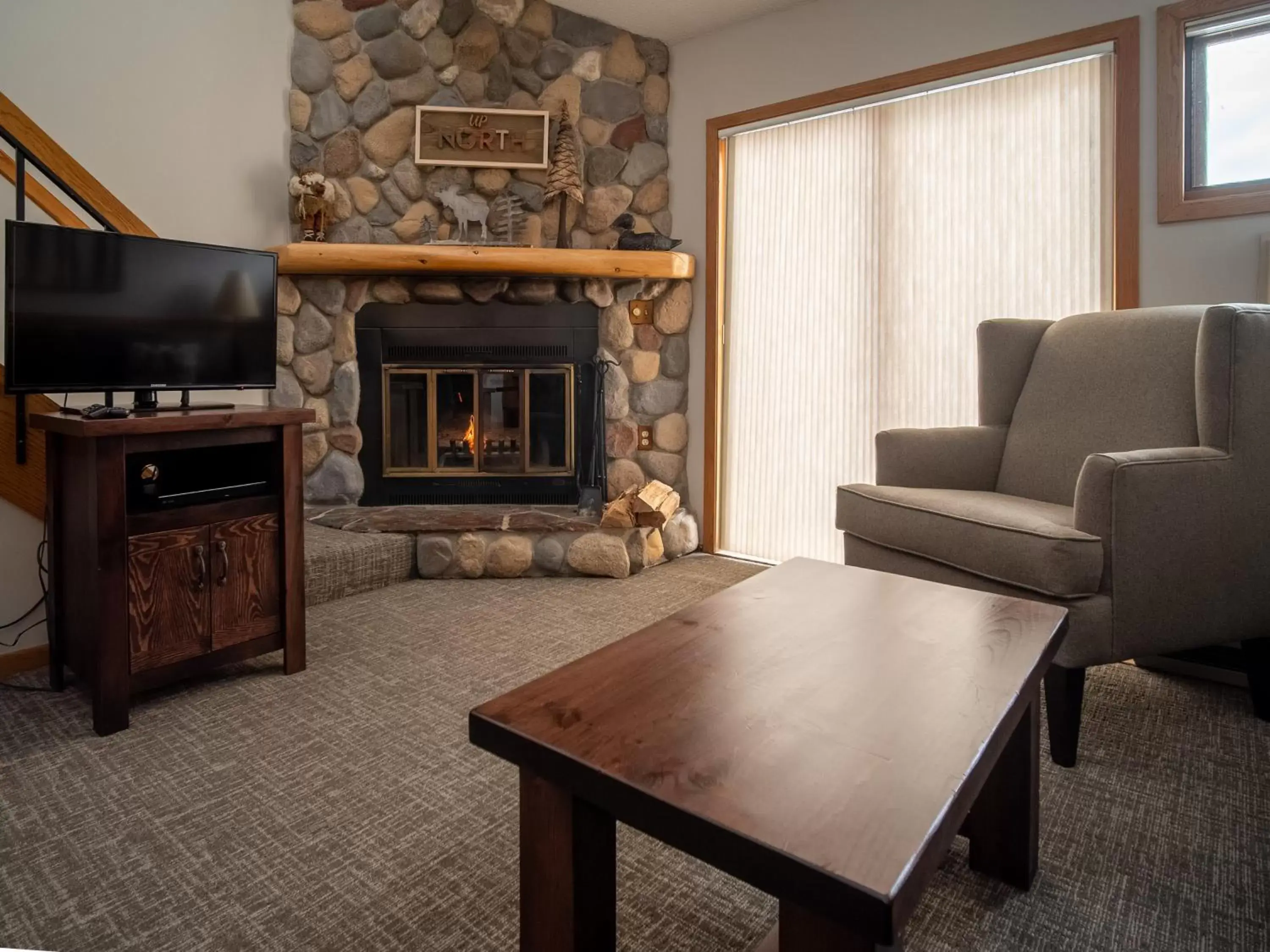 Seating Area in Caribou Highlands Lodge