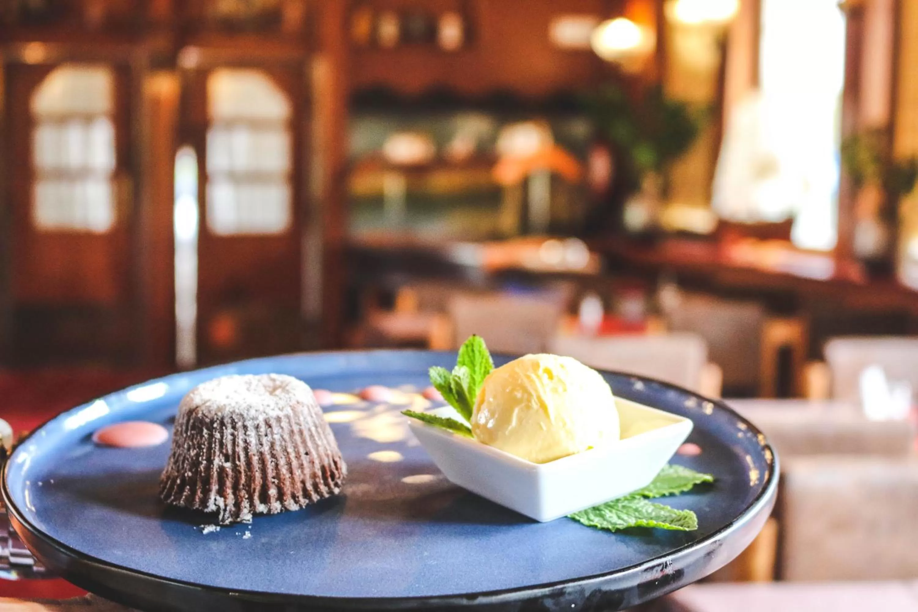 Food and drinks in Botel Albatros