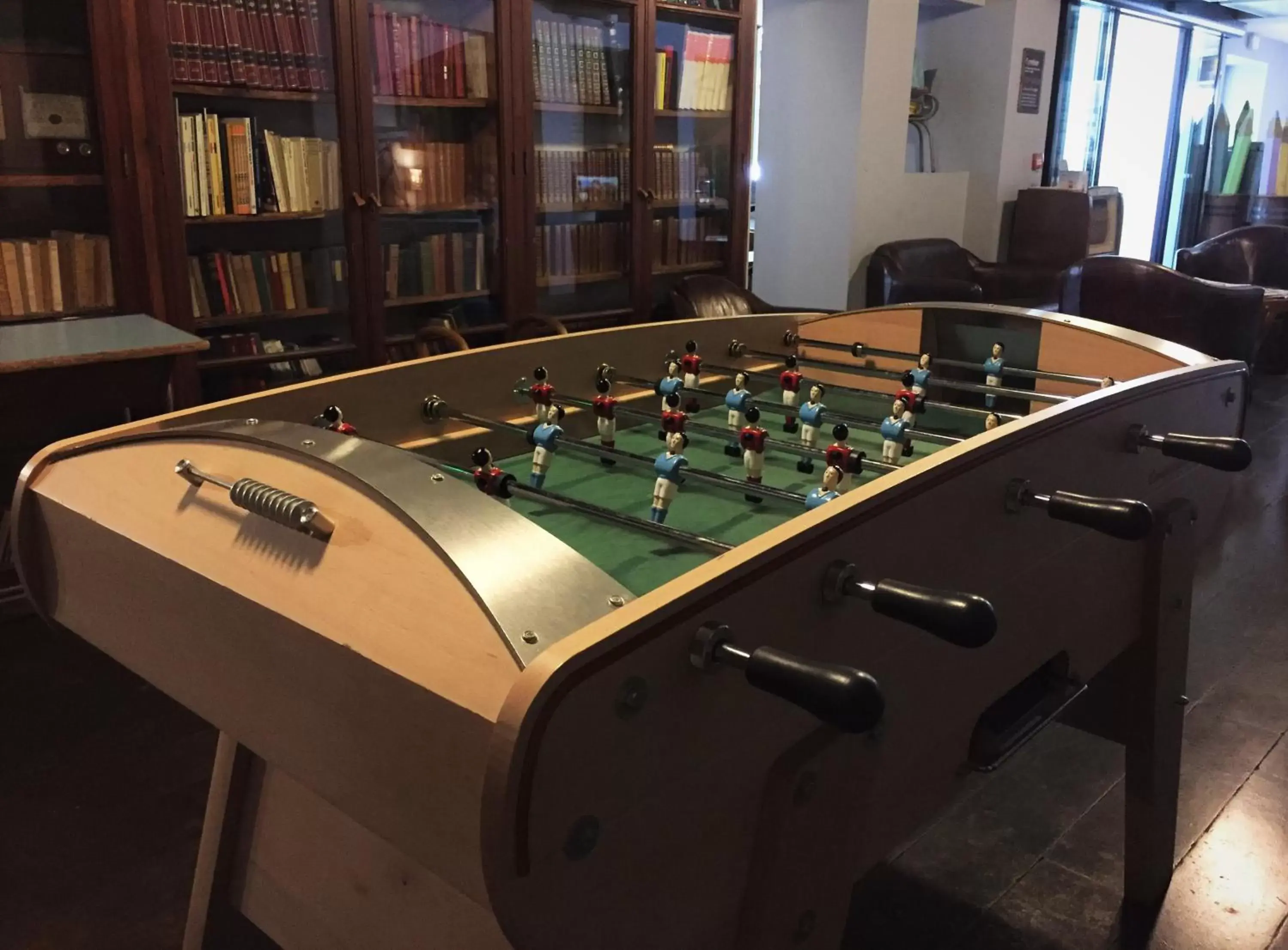 Library, Billiards in Collège Hôtel