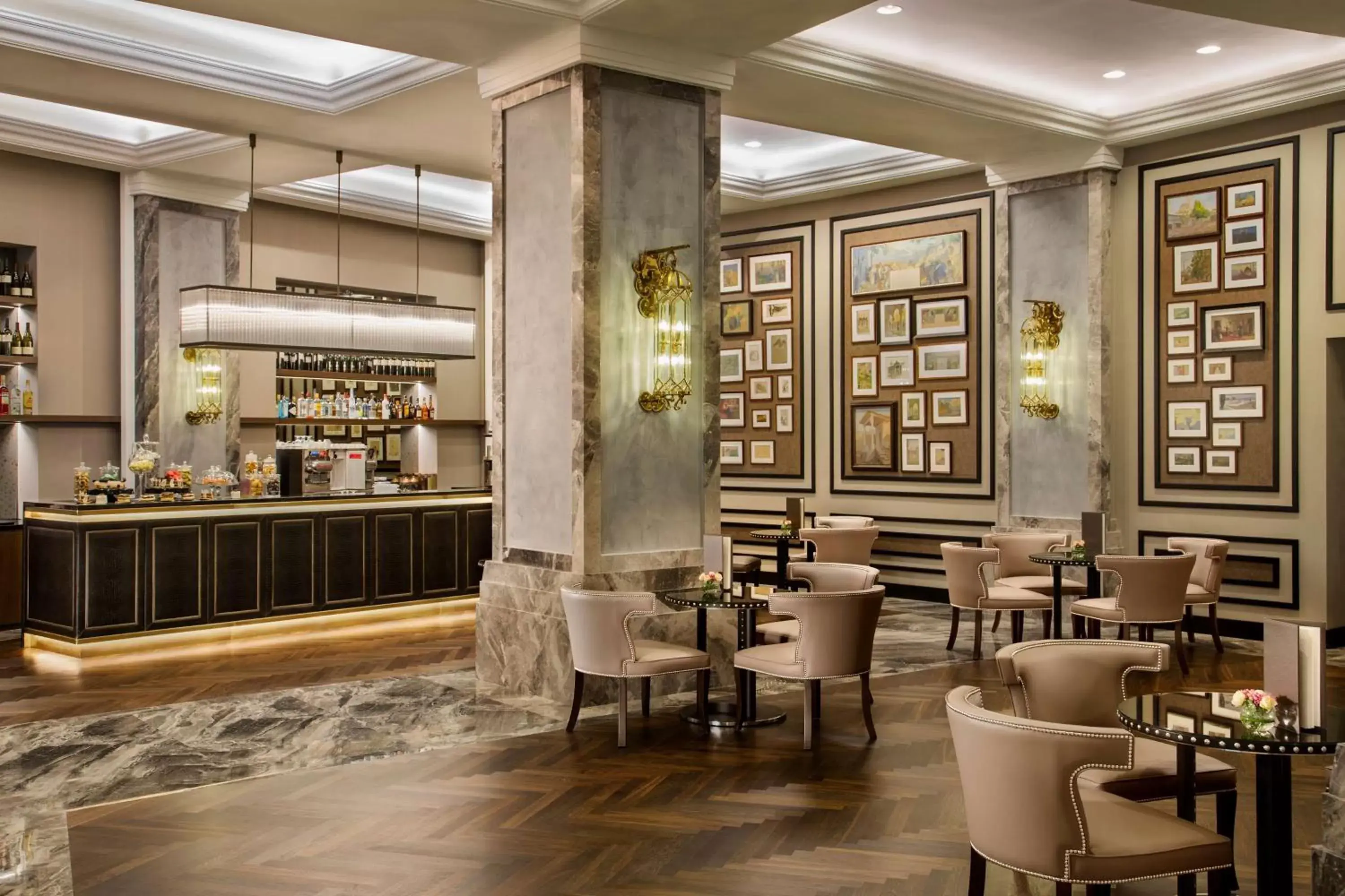 Lobby or reception, Lounge/Bar in Conrad Istanbul Bosphorus