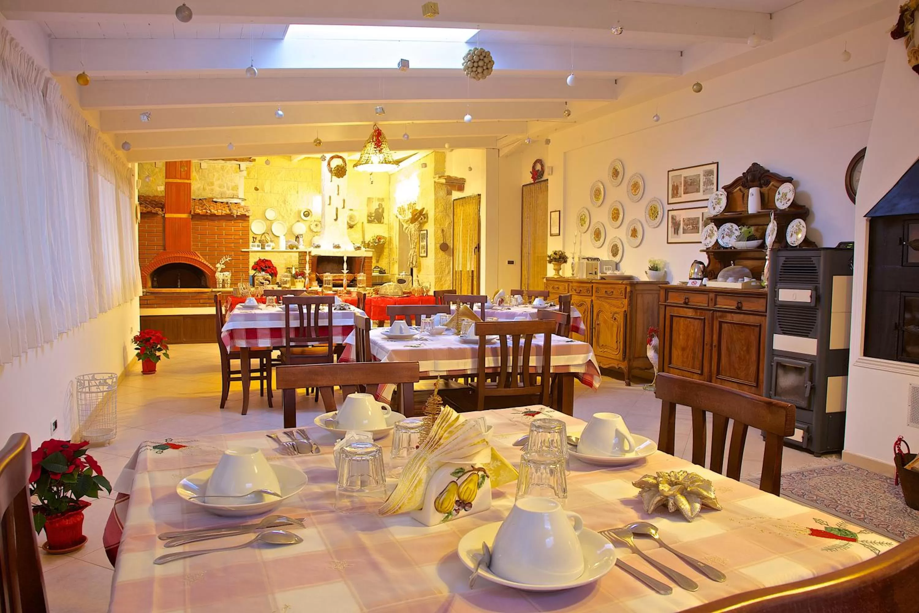 Restaurant/places to eat in B&B Barletta Acasamia con Parcheggio Privato