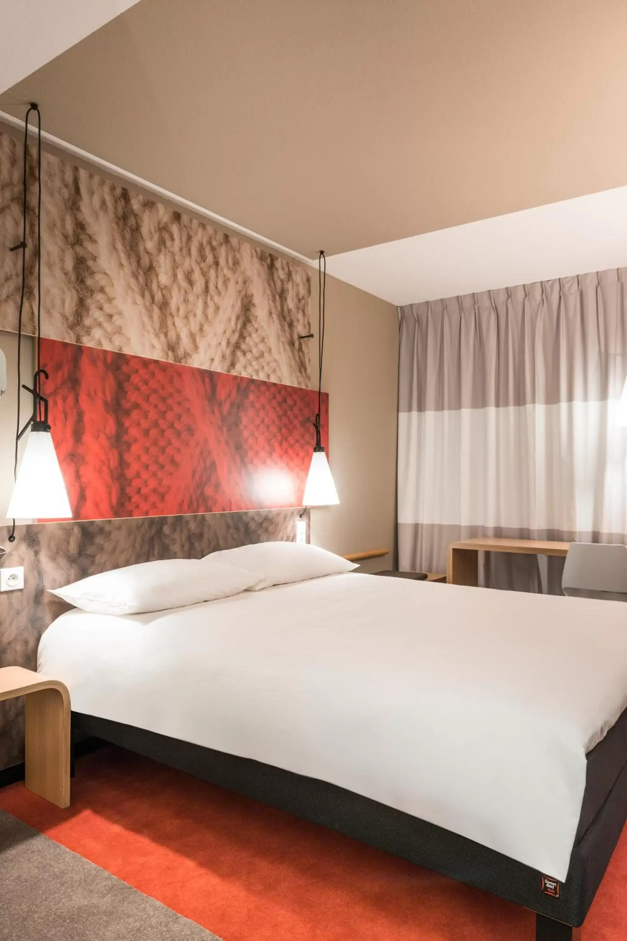 Bed in Ibis Sion Bed in Ibis Sion