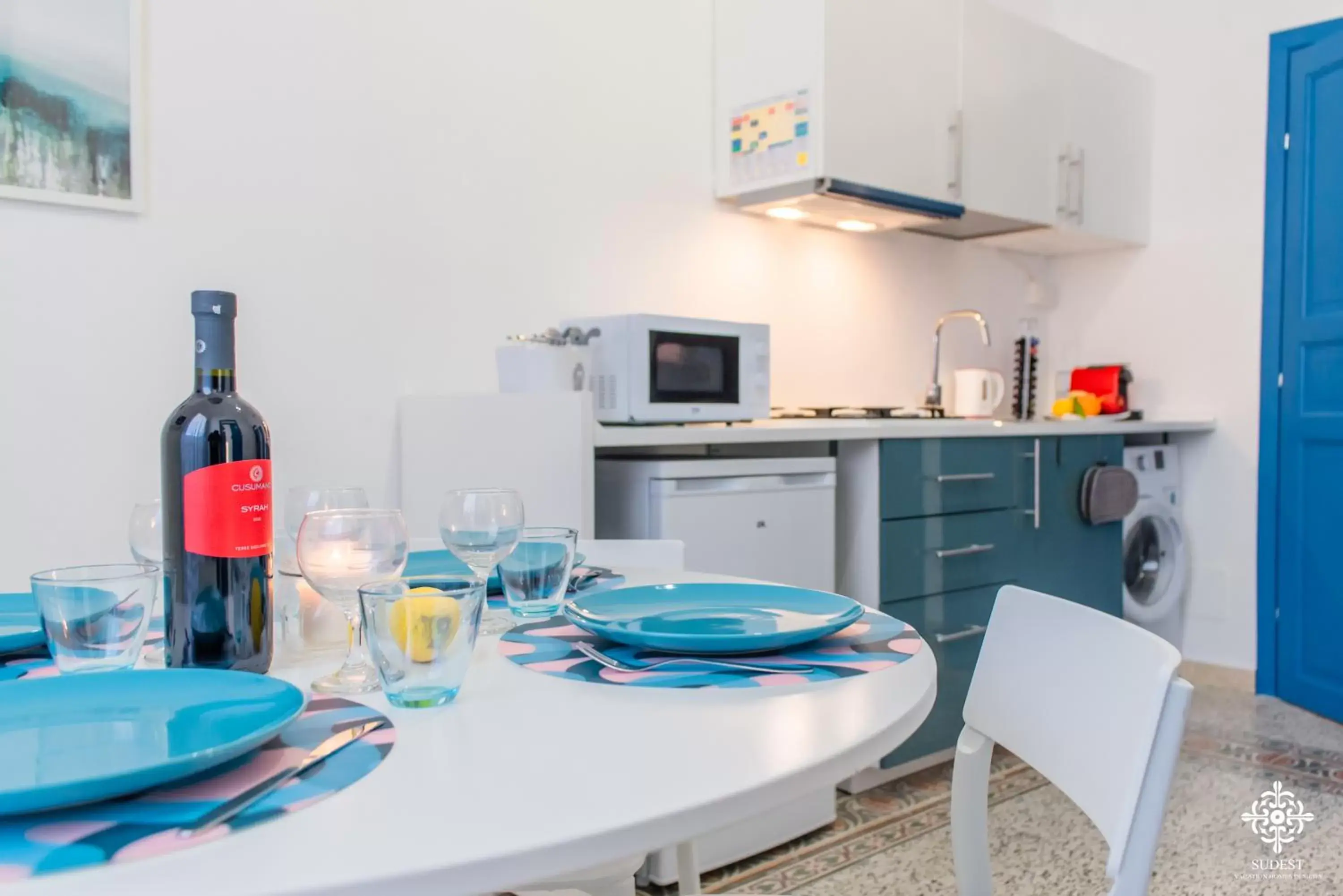 Dining Area in LE 4 PERLE Apartments