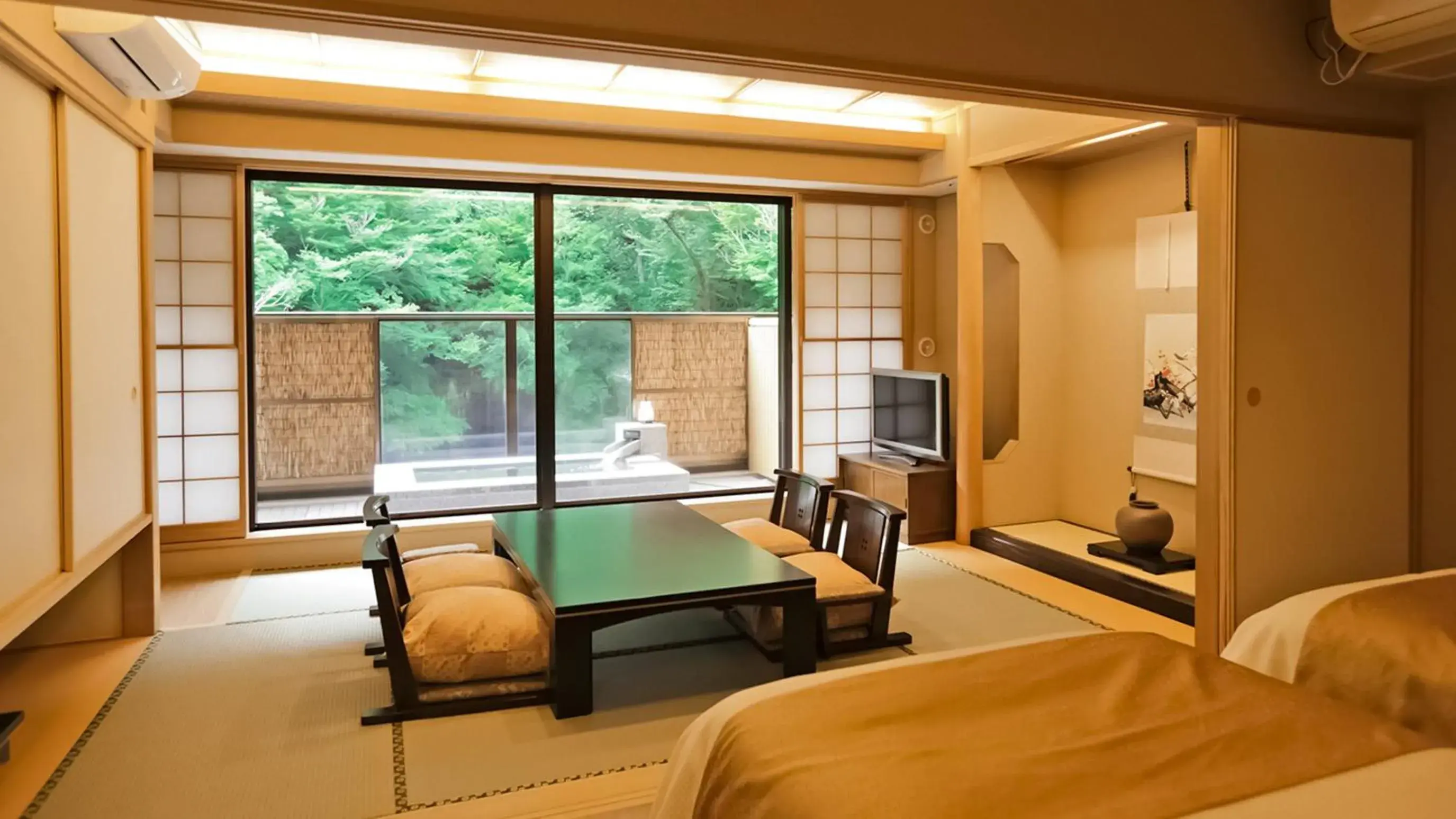 Seating Area in Hakone Tenseien Hotel