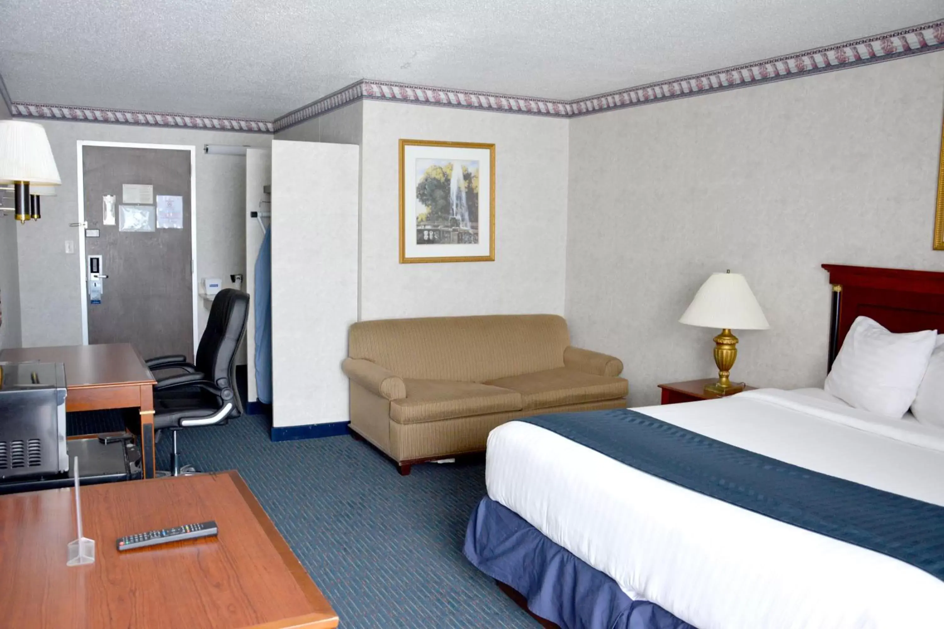 Photo of the whole room in Travelodge by Wyndham Milwaukee