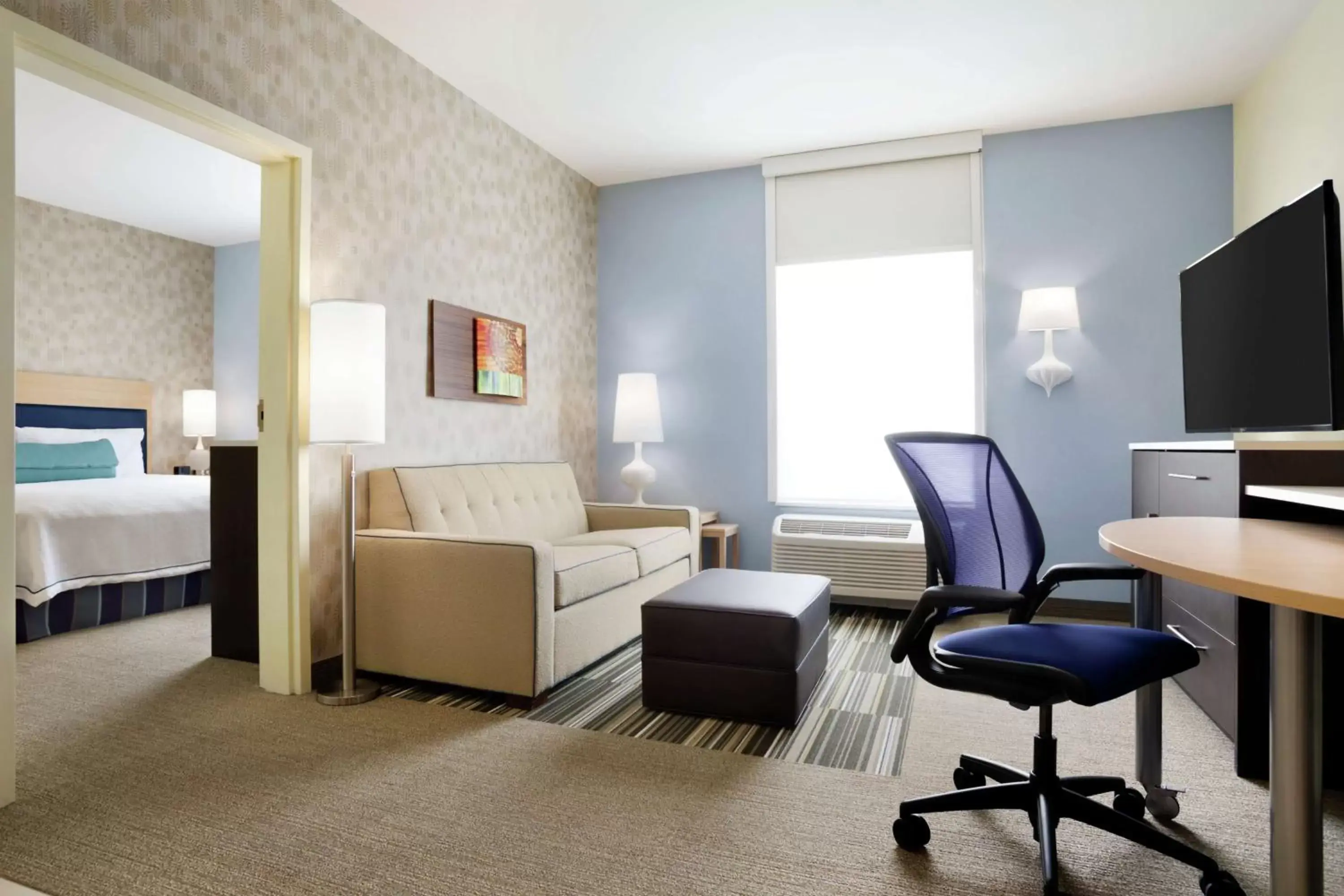 Bedroom, Seating Area in Home2 Suites By Hilton McAllen