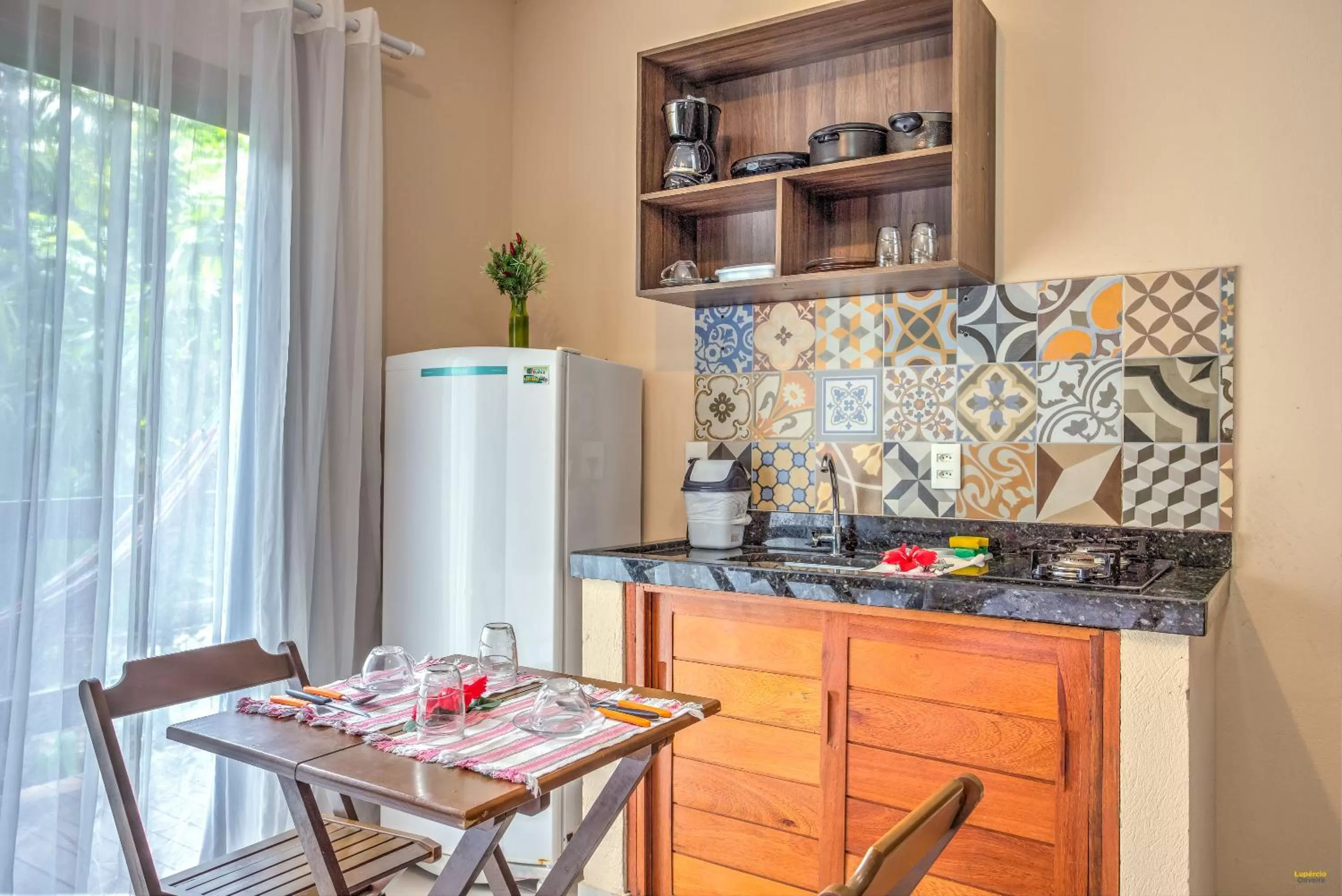 Kitchen or kitchenette in i9 Embaú Flats & Suites
