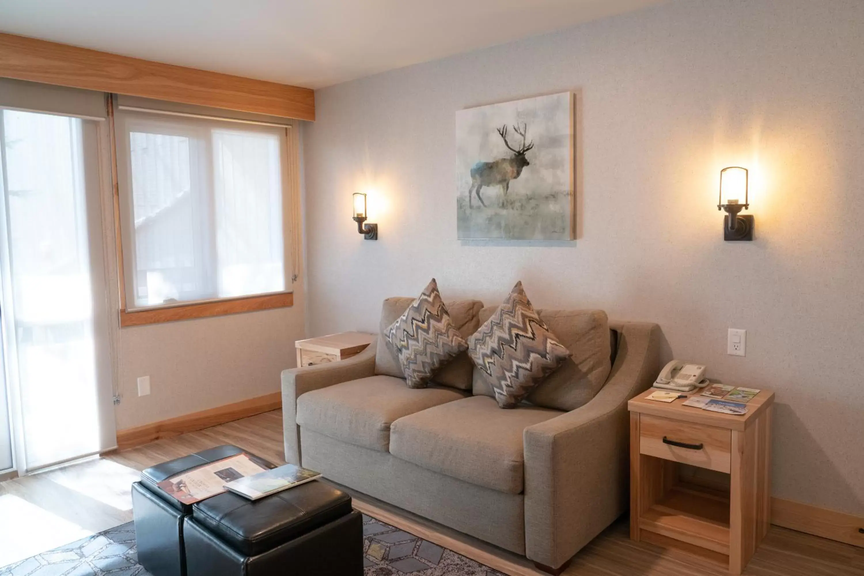 Living room in Tunnel Mountain Resort Living room in Tunnel Mountain Resort