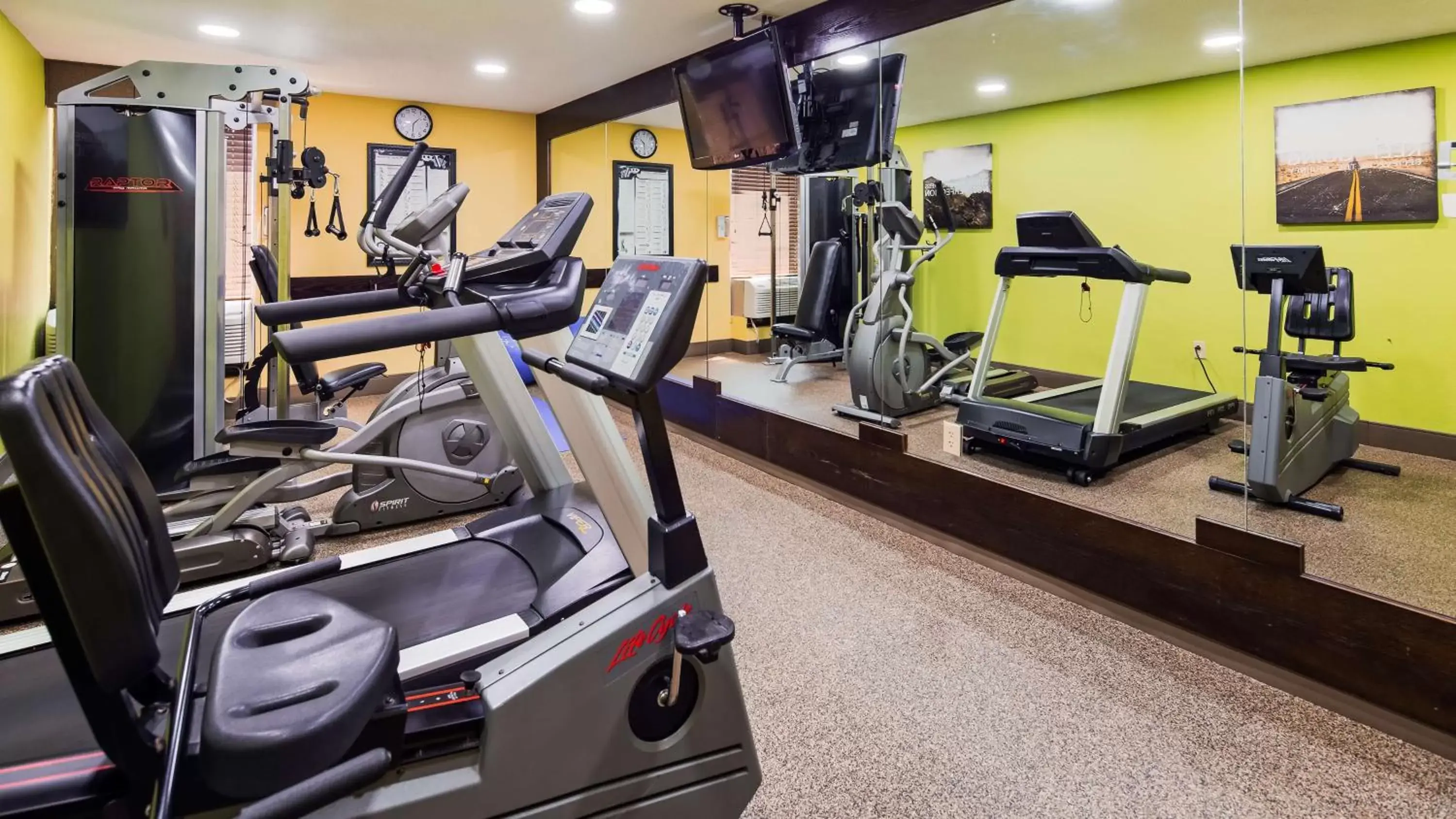 Fitness centre/facilities, Fitness Center/Facilities in Best Western Plus Richmond
