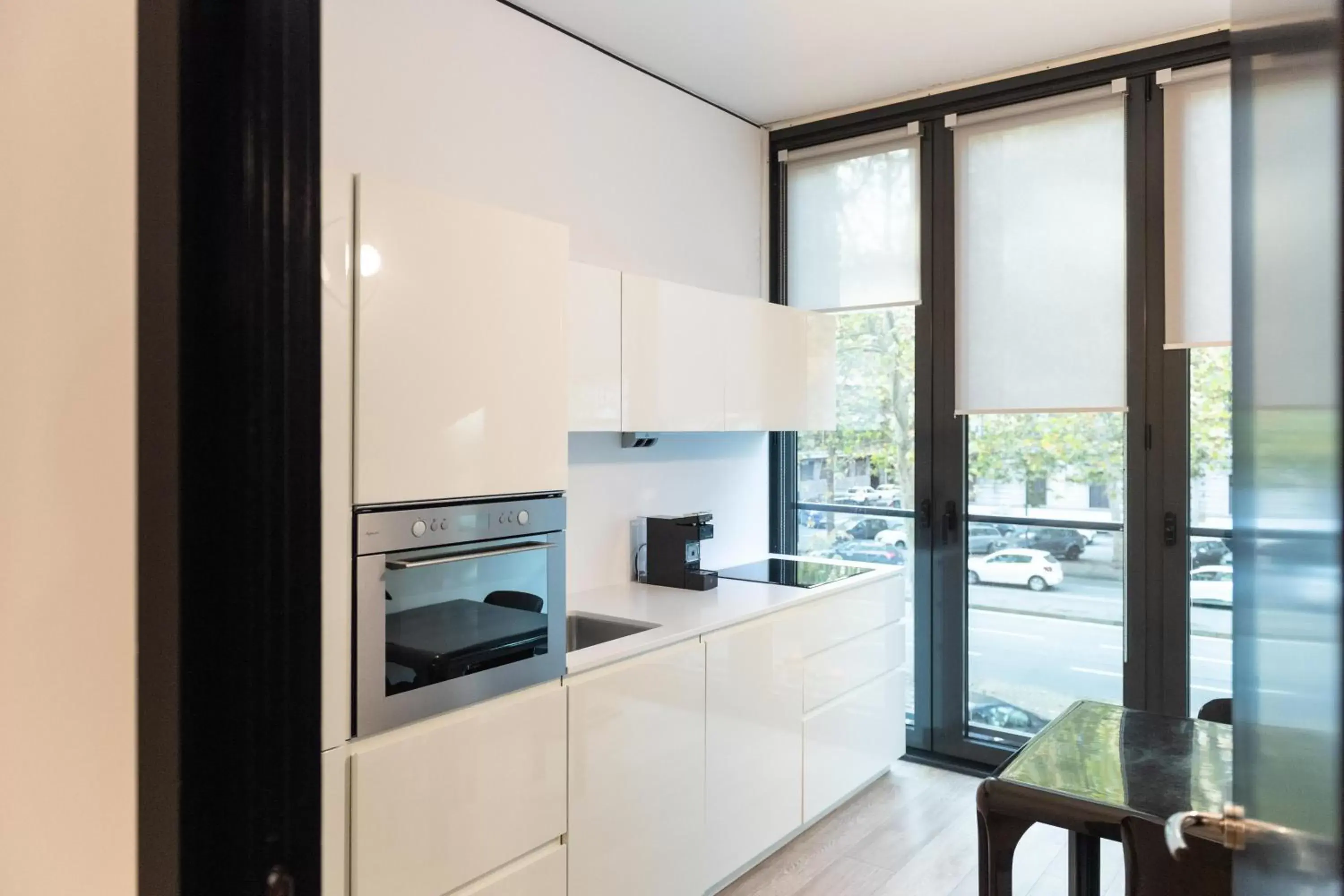 Bedroom, Kitchen/Kitchenette in DUPARC Contemporary Suites