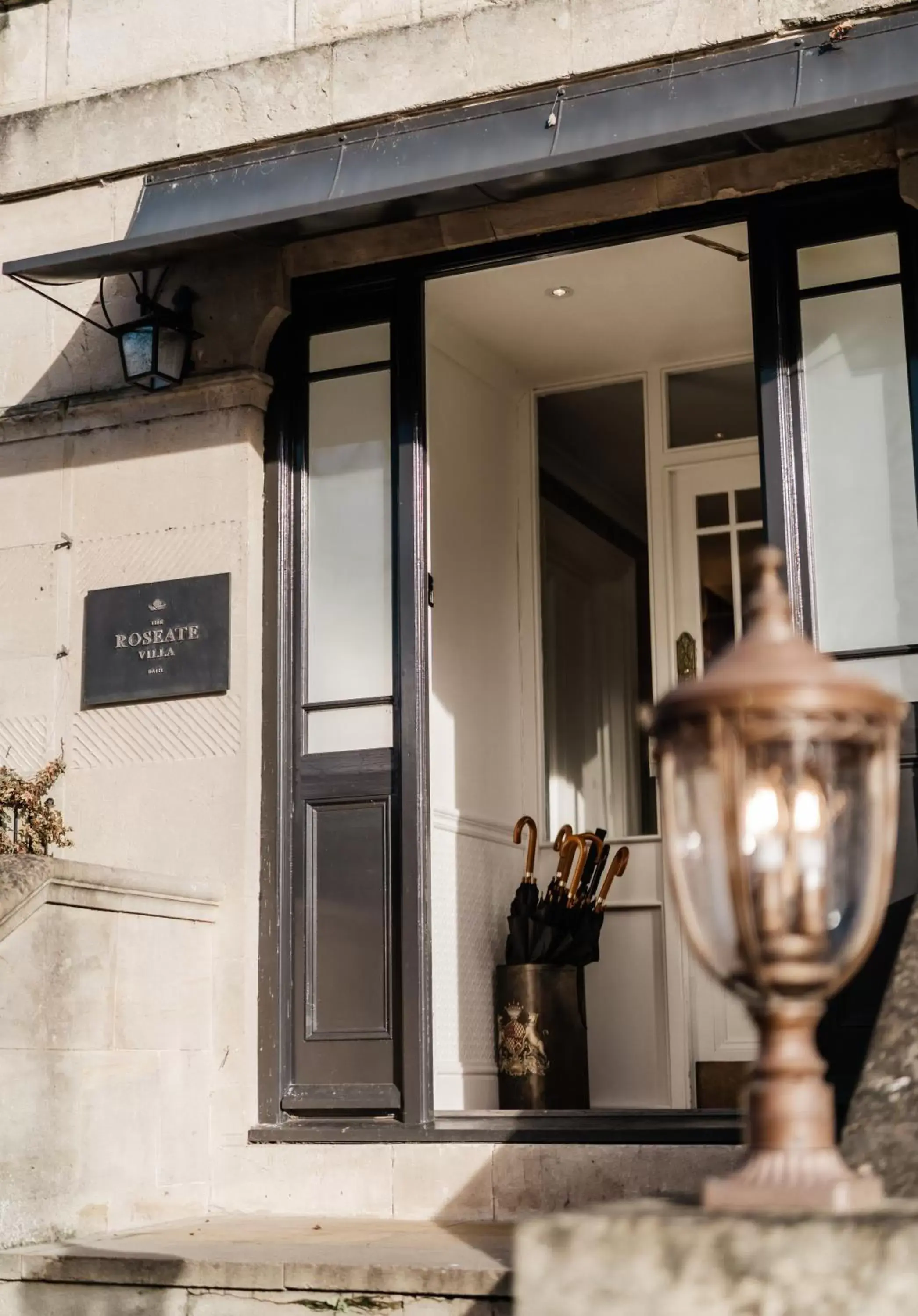 Facade/entrance in The Roseate Villa Bath