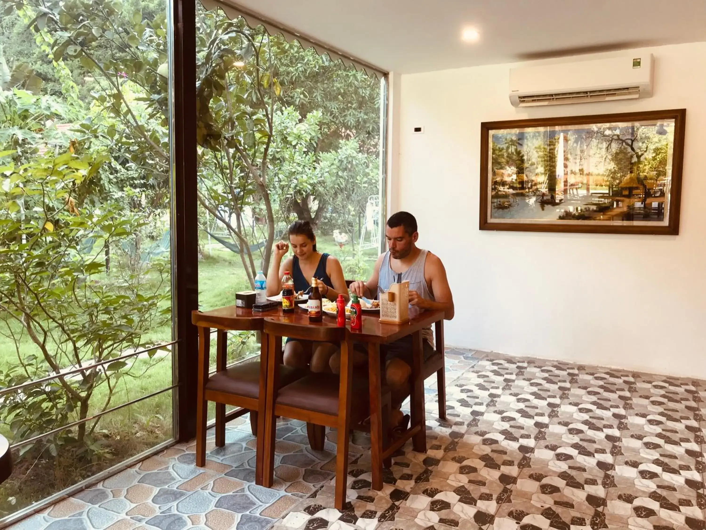 Restaurant/places to eat in Trang An Retreat Restaurant/places to eat in Trang An Retreat